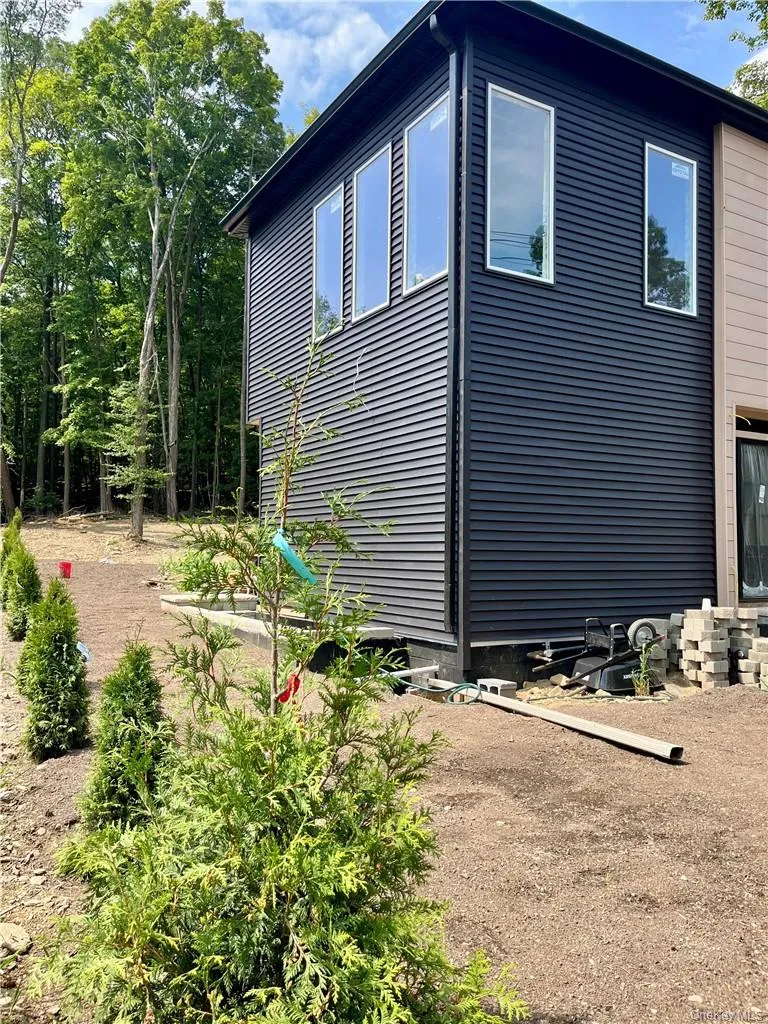 15 County Highway 5, Warwick (town), NY, 3 Bedrooms Bedrooms, 6 Rooms Rooms,2 BathroomsBathrooms,Residential,For Rent,County Highway 5,0,940553 15 County Highway 5, Warwick (town), NY, 3 Bedrooms Bedrooms, 6 Rooms Rooms,2 BathroomsBathrooms,Residential,For Rent,County Highway 5,0,940553