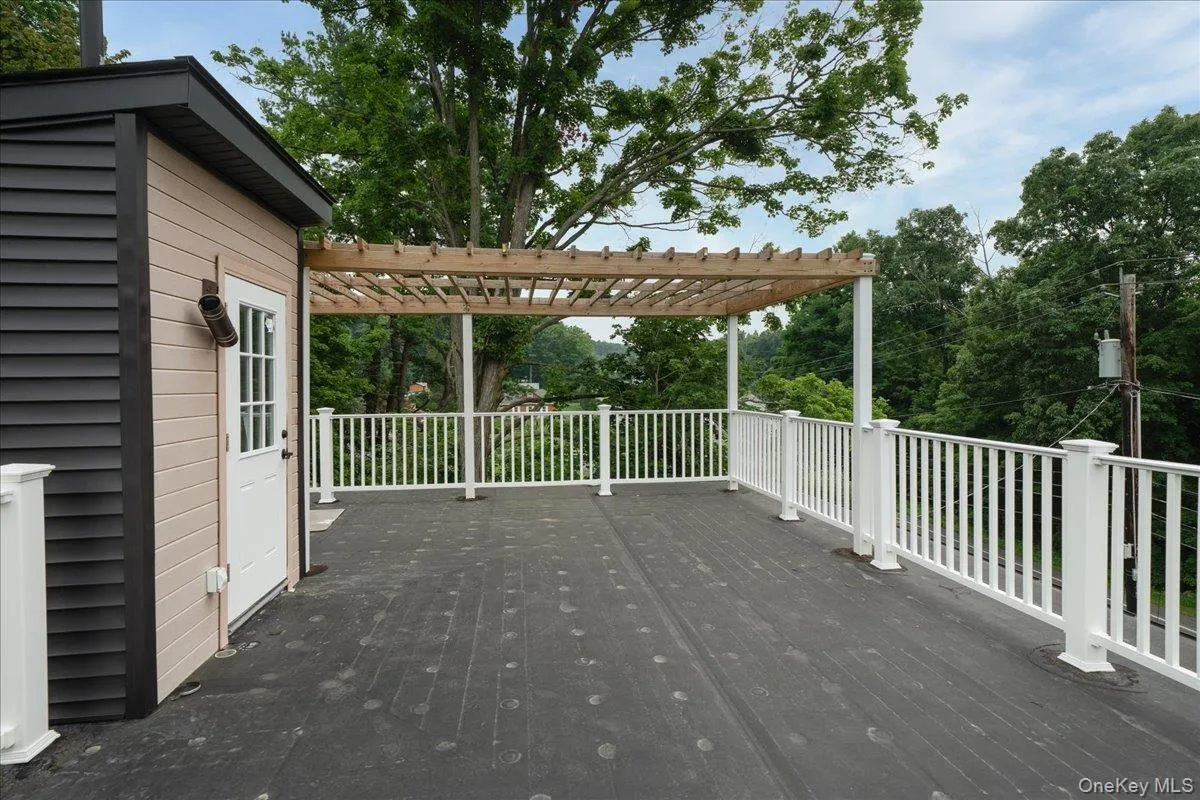 15 County Highway 5, Warwick (town), NY, 3 Bedrooms Bedrooms, 6 Rooms Rooms,2 BathroomsBathrooms,Residential,For Rent,County Highway 5,0,940553 15 County Highway 5, Warwick (town), NY, 3 Bedrooms Bedrooms, 6 Rooms Rooms,2 BathroomsBathrooms,Residential,For Rent,County Highway 5,0,940553