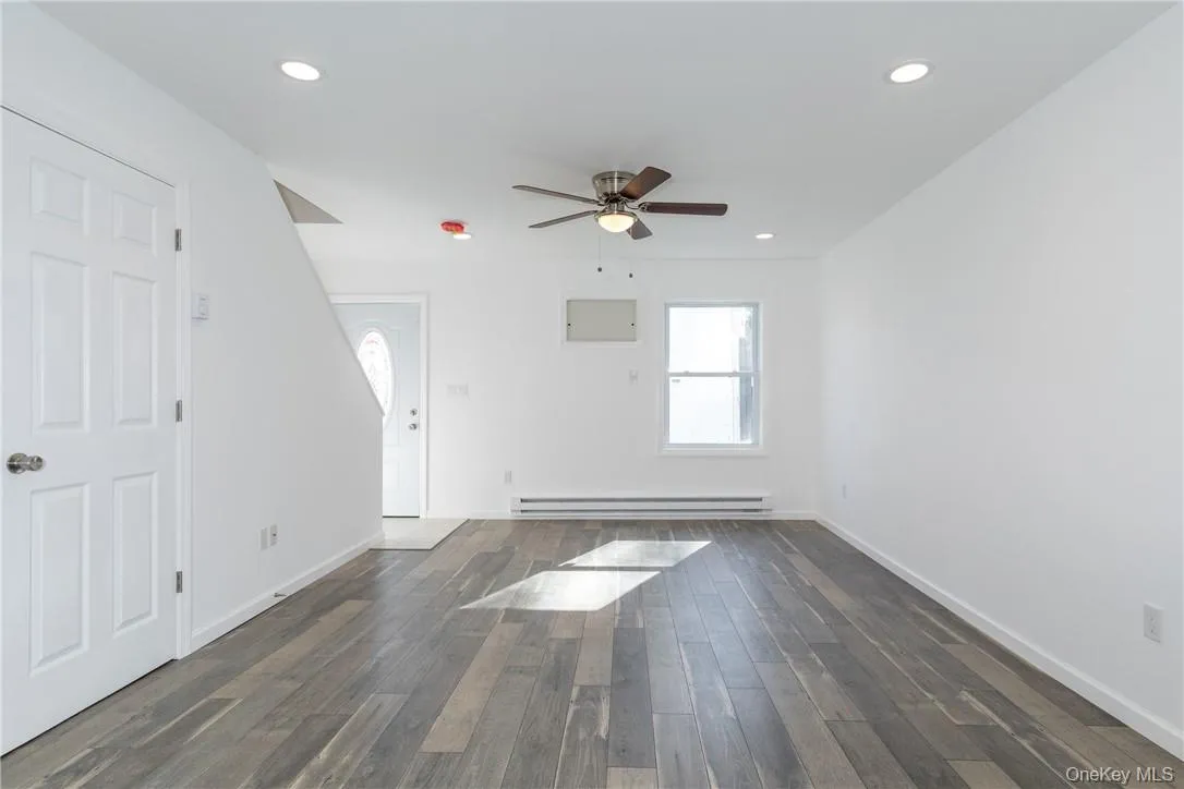 36 Main Street, Beekman, NY, 2 Bedrooms Bedrooms, 4 Rooms Rooms,1 BathroomBathrooms,Residential Lease,Idx,Main,0,940563 36 Main Street, Beekman, NY, 2 Bedrooms Bedrooms, 4 Rooms Rooms,1 BathroomBathrooms,Residential Lease,Idx,Main,0,940563