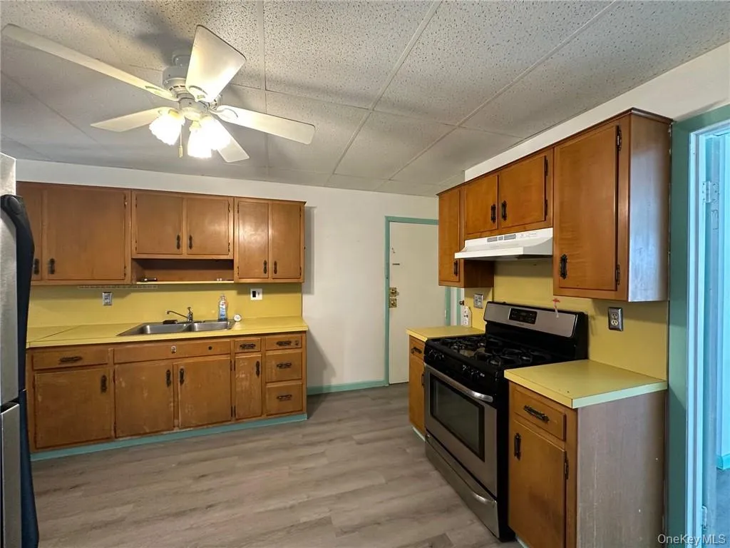 20 John Street, Middletown, NY, 2 Bedrooms Bedrooms, 3 Rooms Rooms,1 BathroomBathrooms,Residential Lease,Idx,John,0,940565 20 John Street, Middletown, NY, 2 Bedrooms Bedrooms, 3 Rooms Rooms,1 BathroomBathrooms,Residential Lease,Idx,John,0,940565