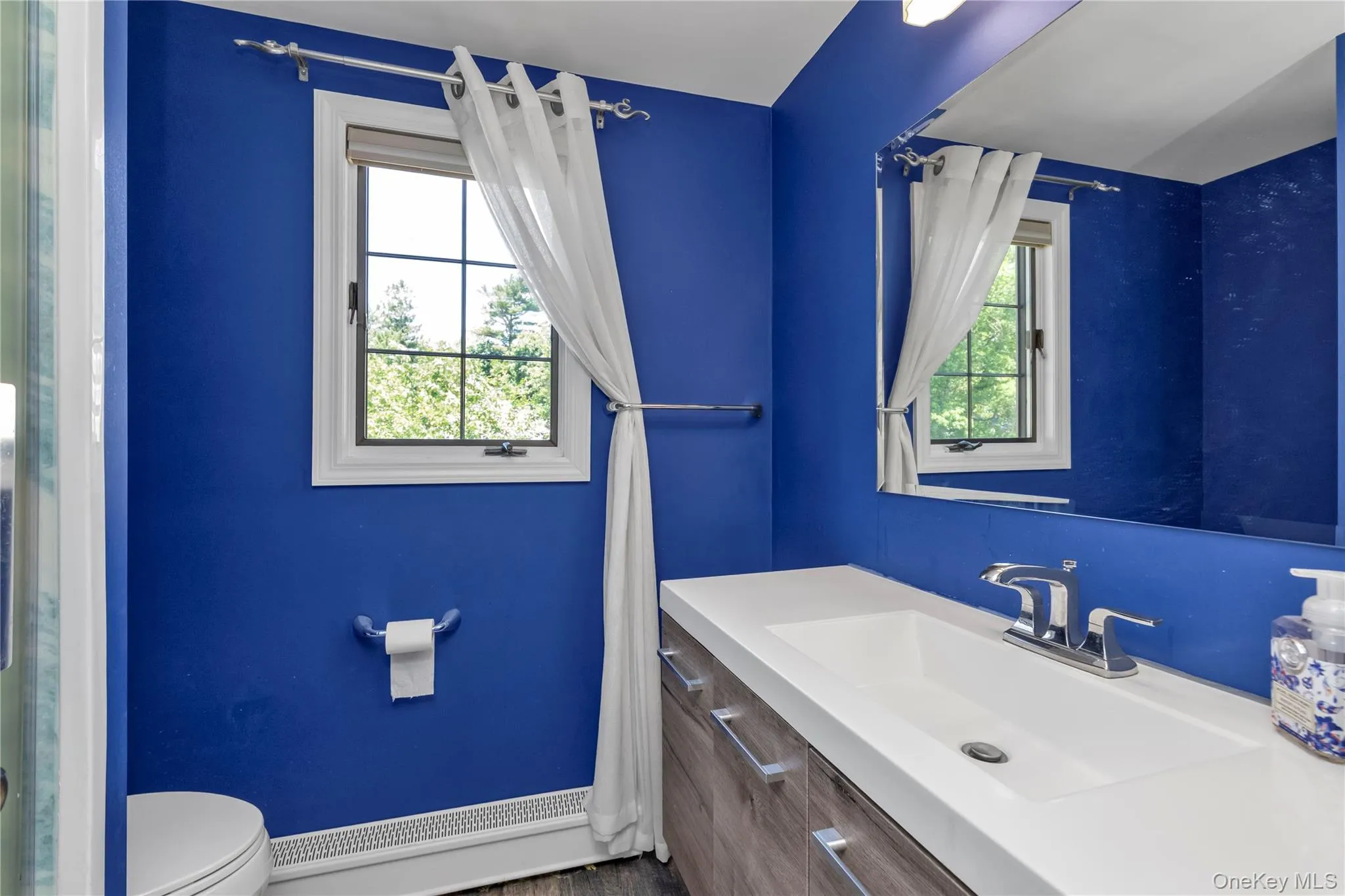16 Deepdale Parkway, North Hempstead, NY, 4 Bedrooms Bedrooms, 10 Rooms Rooms,3 BathroomsBathrooms,Residential,For Rent,Deepdale,0,940566 16 Deepdale Parkway, North Hempstead, NY, 4 Bedrooms Bedrooms, 10 Rooms Rooms,3 BathroomsBathrooms,Residential,For Rent,Deepdale,0,940566