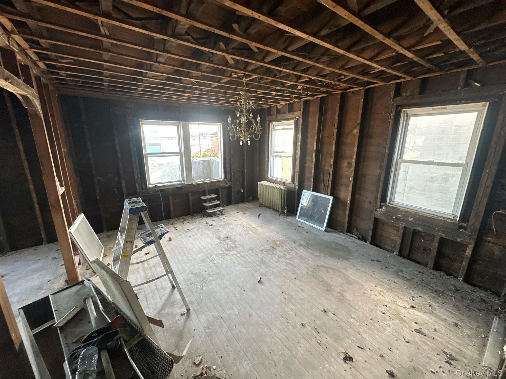 Miscellaneous room with radiator Miscellaneous room with radiator