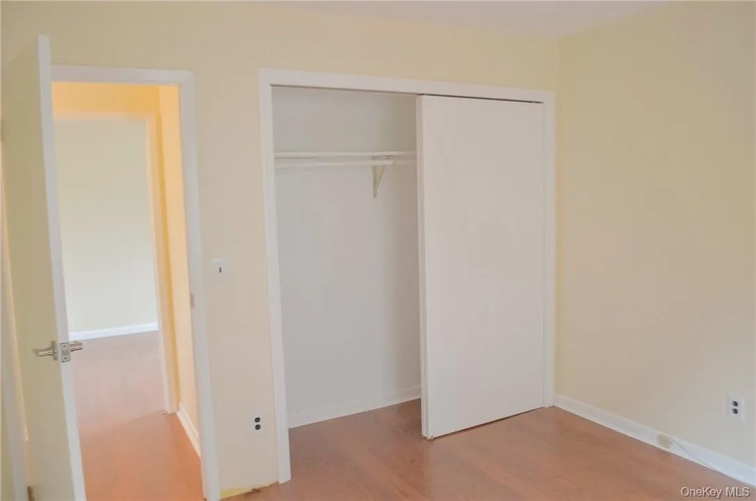 Bedroom 2 (10' 5" x 11') Bedroom 2 (10' 5" x 11')