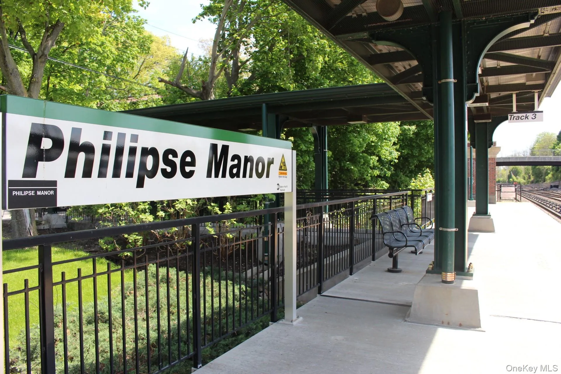 Train Station Train Station