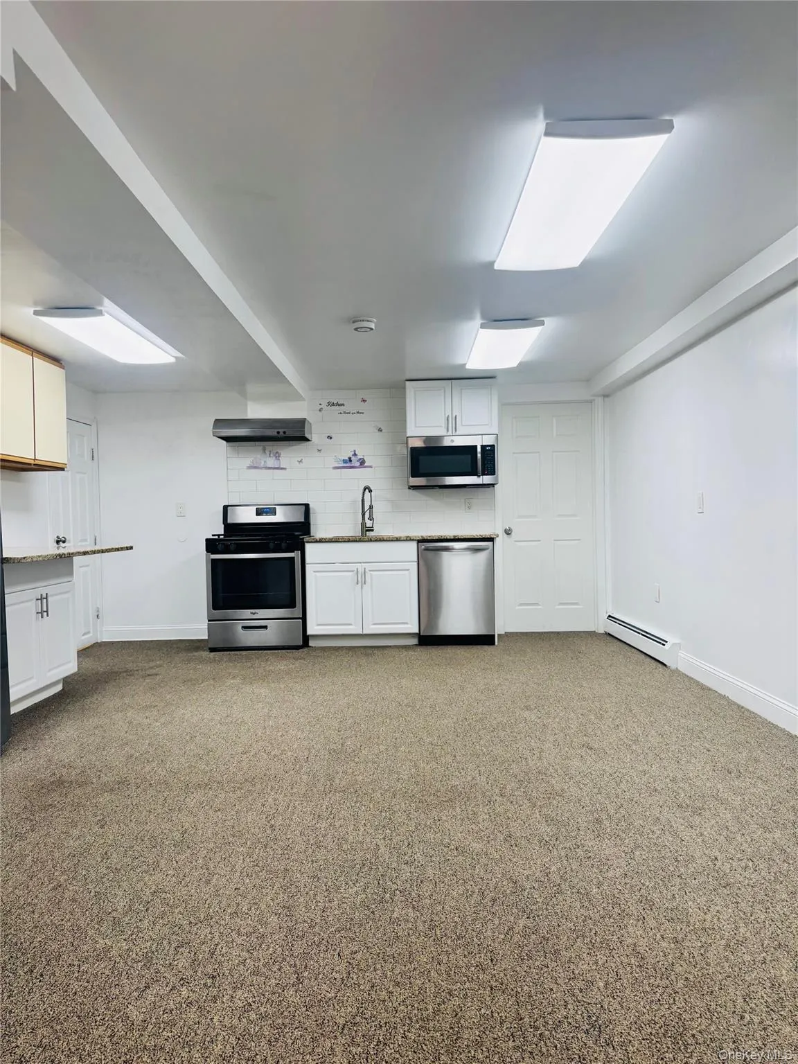 7 Madison Avenue, Clarkstown, NY, 1 Bedroom Bedrooms, 3 Rooms Rooms,1 BathroomBathrooms,Residential Lease,Idx,Madison,0,940702 7 Madison Avenue, Clarkstown, NY, 1 Bedroom Bedrooms, 3 Rooms Rooms,1 BathroomBathrooms,Residential Lease,Idx,Madison,0,940702