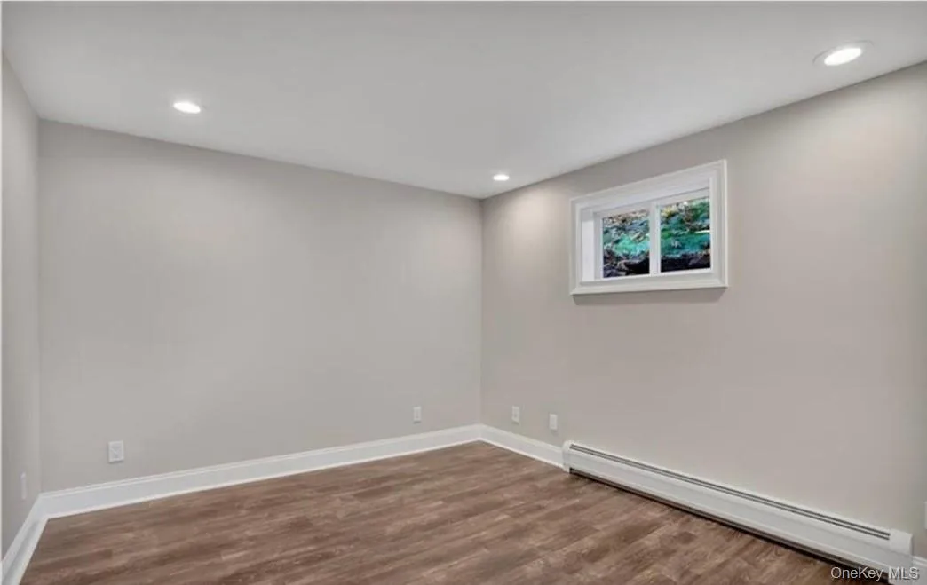 29-B Terrace Drive, Orangetown, NY, 1 Bedroom Bedrooms, 4 Rooms Rooms,1 BathroomBathrooms,Residential Lease,Idx,Terrace,0,940703 29-B Terrace Drive, Orangetown, NY, 1 Bedroom Bedrooms, 4 Rooms Rooms,1 BathroomBathrooms,Residential Lease,Idx,Terrace,0,940703