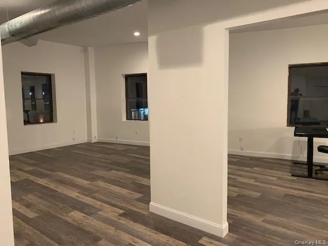 31 Park Avenue, Ramapo, NY, ,Commercial Lease,For Rent,Park,0,940734 31 Park Avenue, Ramapo, NY, ,Commercial Lease,For Rent,Park,0,940734