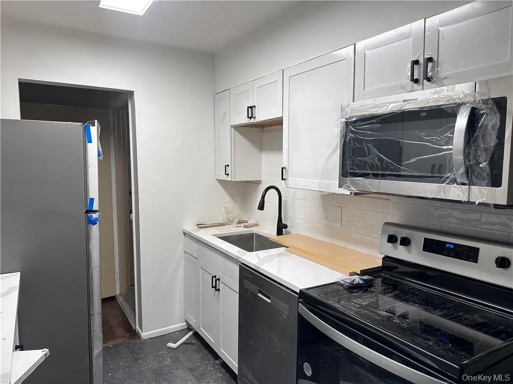 60 Trafalgar Road, New Windsor, NY, 1 Bedroom Bedrooms, ,1 BathroomBathrooms,Residential Lease,Idx,Trafalgar,0,940743 60 Trafalgar Road, New Windsor, NY, 1 Bedroom Bedrooms, ,1 BathroomBathrooms,Residential Lease,Idx,Trafalgar,0,940743