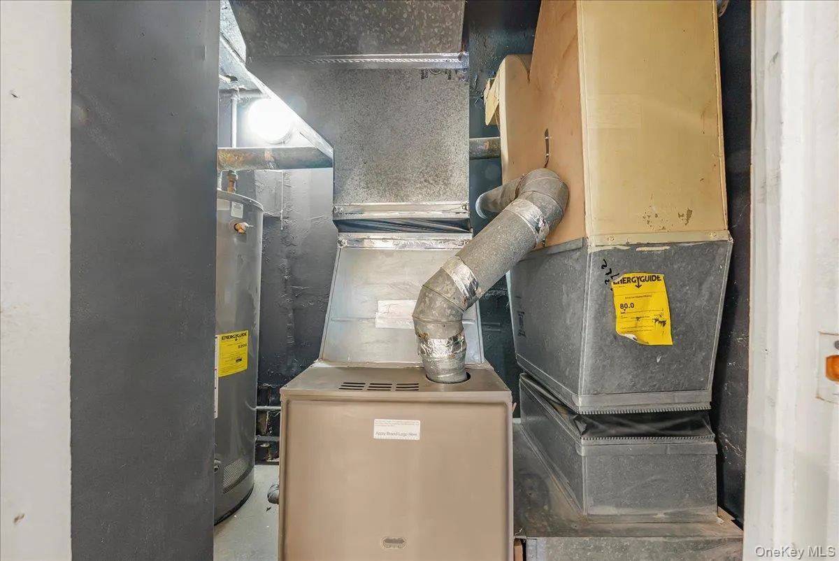 4309 Edson Avenue, New York, NY, 3 Bedrooms Bedrooms, 5 Rooms Rooms,1 BathroomBathrooms,Residential,For Rent,Edson,0,940771 4309 Edson Avenue, New York, NY, 3 Bedrooms Bedrooms, 5 Rooms Rooms,1 BathroomBathrooms,Residential,For Rent,Edson,0,940771
