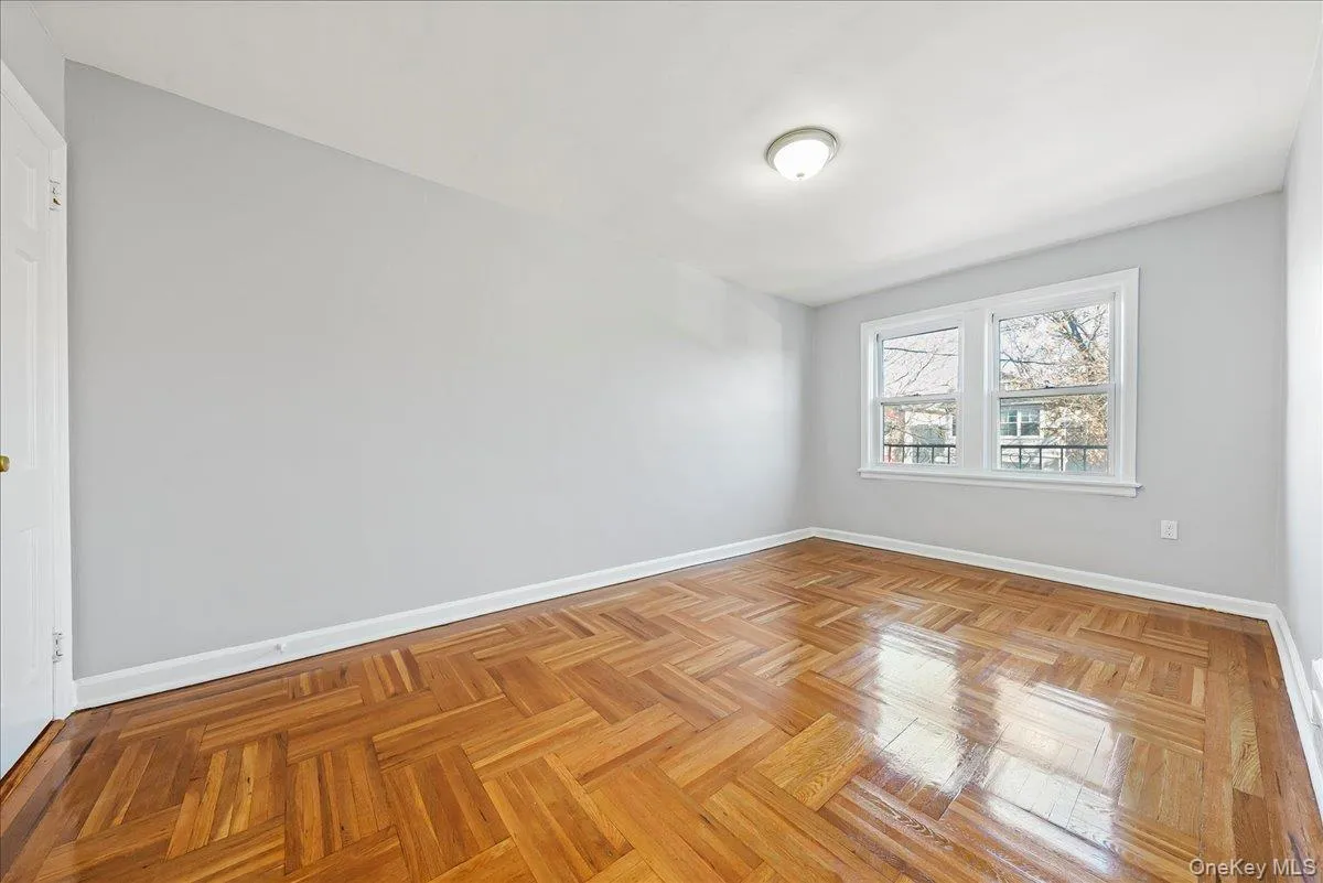 4309 Edson Avenue, New York, NY, 3 Bedrooms Bedrooms, 5 Rooms Rooms,1 BathroomBathrooms,Residential,For Rent,Edson,0,940771 4309 Edson Avenue, New York, NY, 3 Bedrooms Bedrooms, 5 Rooms Rooms,1 BathroomBathrooms,Residential,For Rent,Edson,0,940771