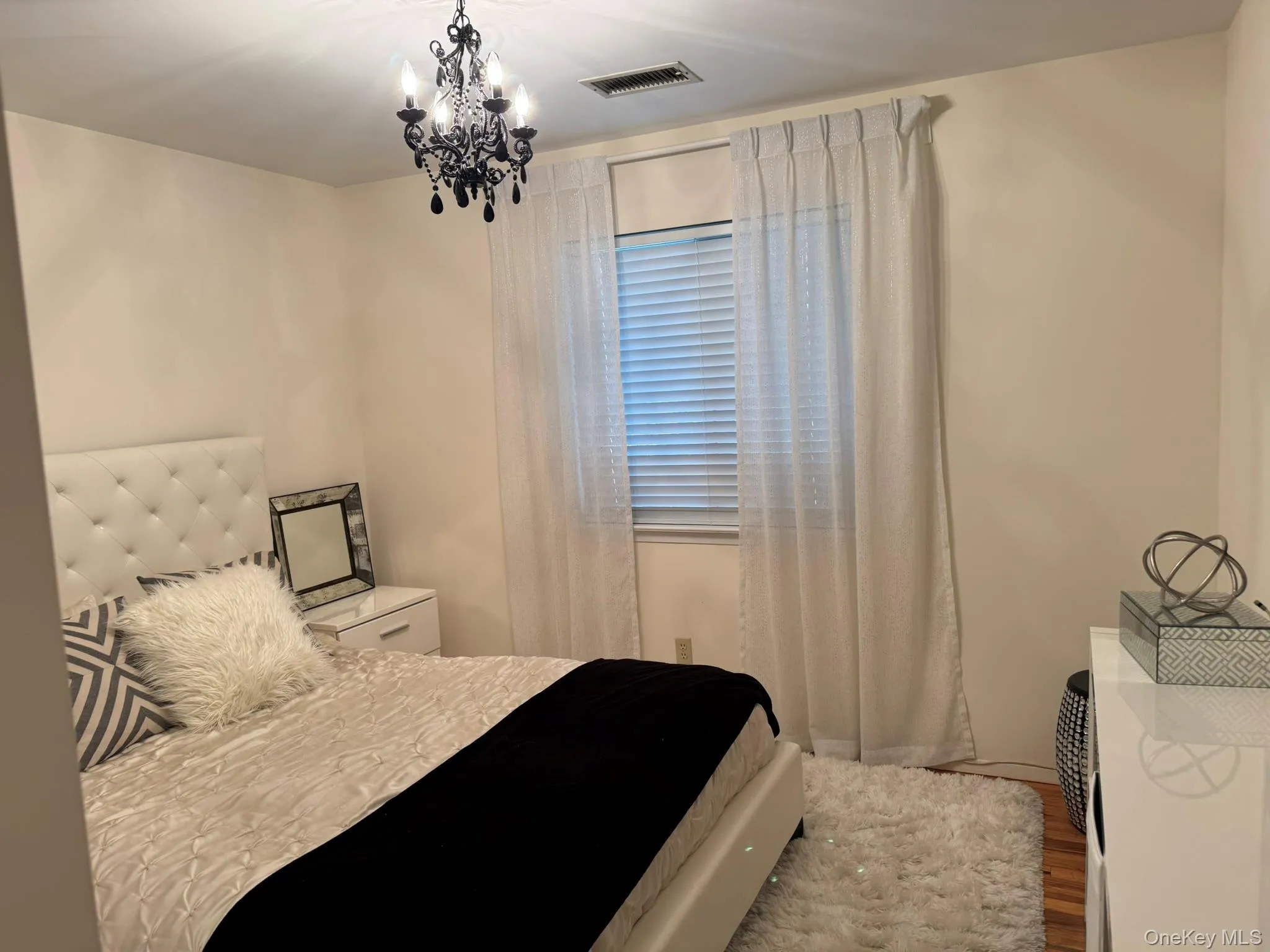 7B Orchard Beach Road, North Hempstead, NY, 3 Bedrooms Bedrooms, 6 Rooms Rooms,2 BathroomsBathrooms,Residential Lease,Idx,Orchard Beach,0,940774 7B Orchard Beach Road, North Hempstead, NY, 3 Bedrooms Bedrooms, 6 Rooms Rooms,2 BathroomsBathrooms,Residential Lease,Idx,Orchard Beach,0,940774