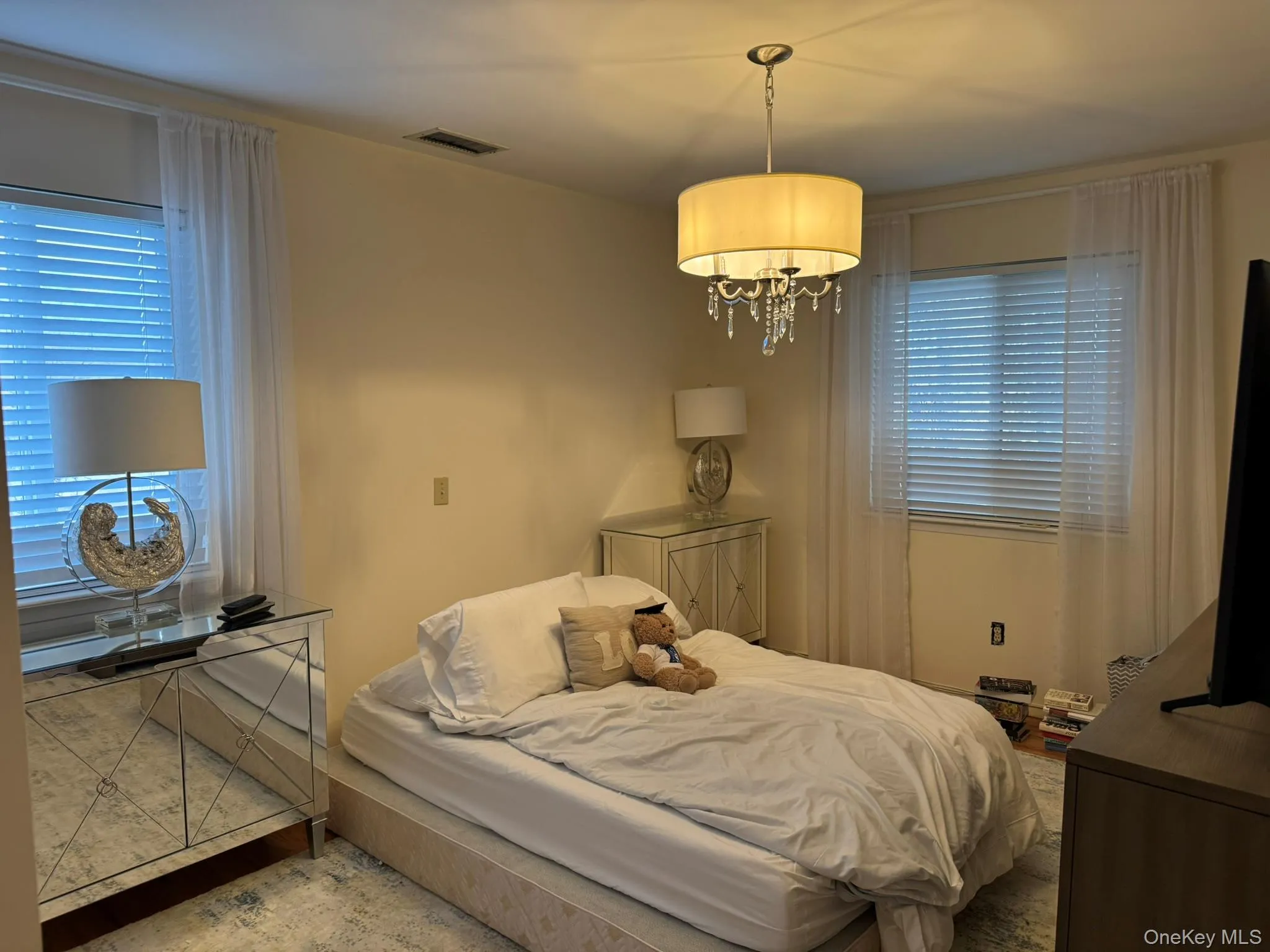 7B Orchard Beach Road, North Hempstead, NY, 3 Bedrooms Bedrooms, 6 Rooms Rooms,2 BathroomsBathrooms,Residential Lease,Idx,Orchard Beach,0,940774 7B Orchard Beach Road, North Hempstead, NY, 3 Bedrooms Bedrooms, 6 Rooms Rooms,2 BathroomsBathrooms,Residential Lease,Idx,Orchard Beach,0,940774