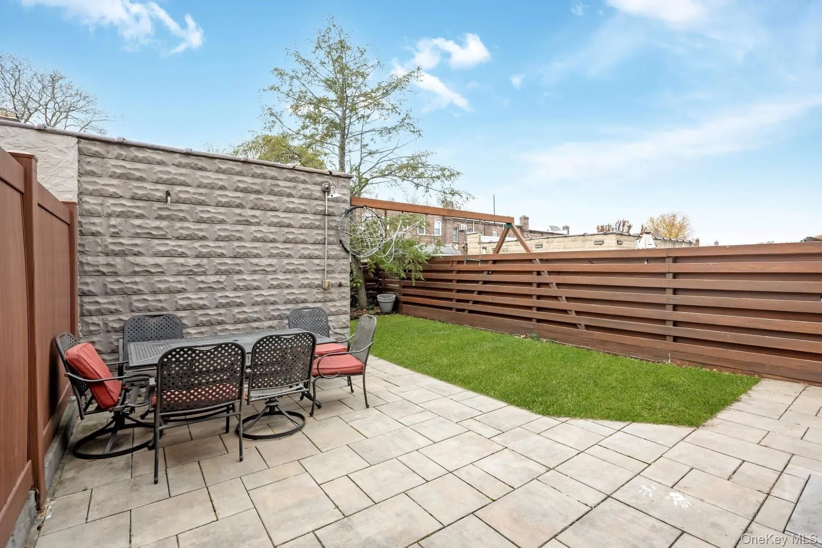 64-68 83 Place, New York, NY, 3 Bedrooms Bedrooms, ,2 BathroomsBathrooms,Residential,For Rent,83,0,940781 64-68 83 Place, New York, NY, 3 Bedrooms Bedrooms, ,2 BathroomsBathrooms,Residential,For Rent,83,0,940781
