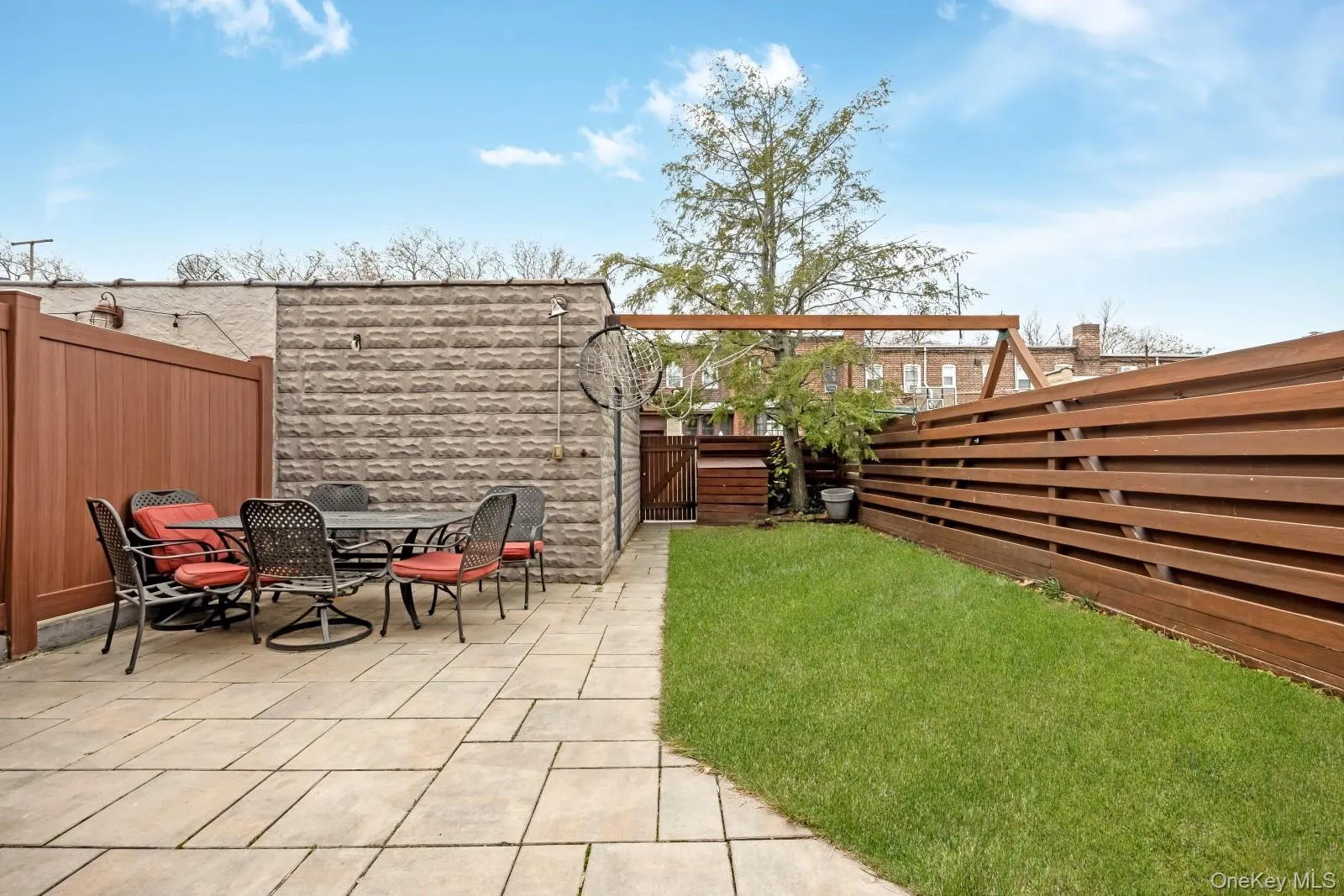 64-68 83 Place, New York, NY, 3 Bedrooms Bedrooms, ,2 BathroomsBathrooms,Residential,For Rent,83,0,940781 64-68 83 Place, New York, NY, 3 Bedrooms Bedrooms, ,2 BathroomsBathrooms,Residential,For Rent,83,0,940781