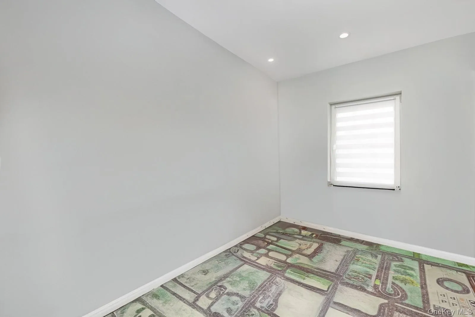 64-68 83 Place, New York, NY, 3 Bedrooms Bedrooms, ,2 BathroomsBathrooms,Residential,For Rent,83,0,940781 64-68 83 Place, New York, NY, 3 Bedrooms Bedrooms, ,2 BathroomsBathrooms,Residential,For Rent,83,0,940781