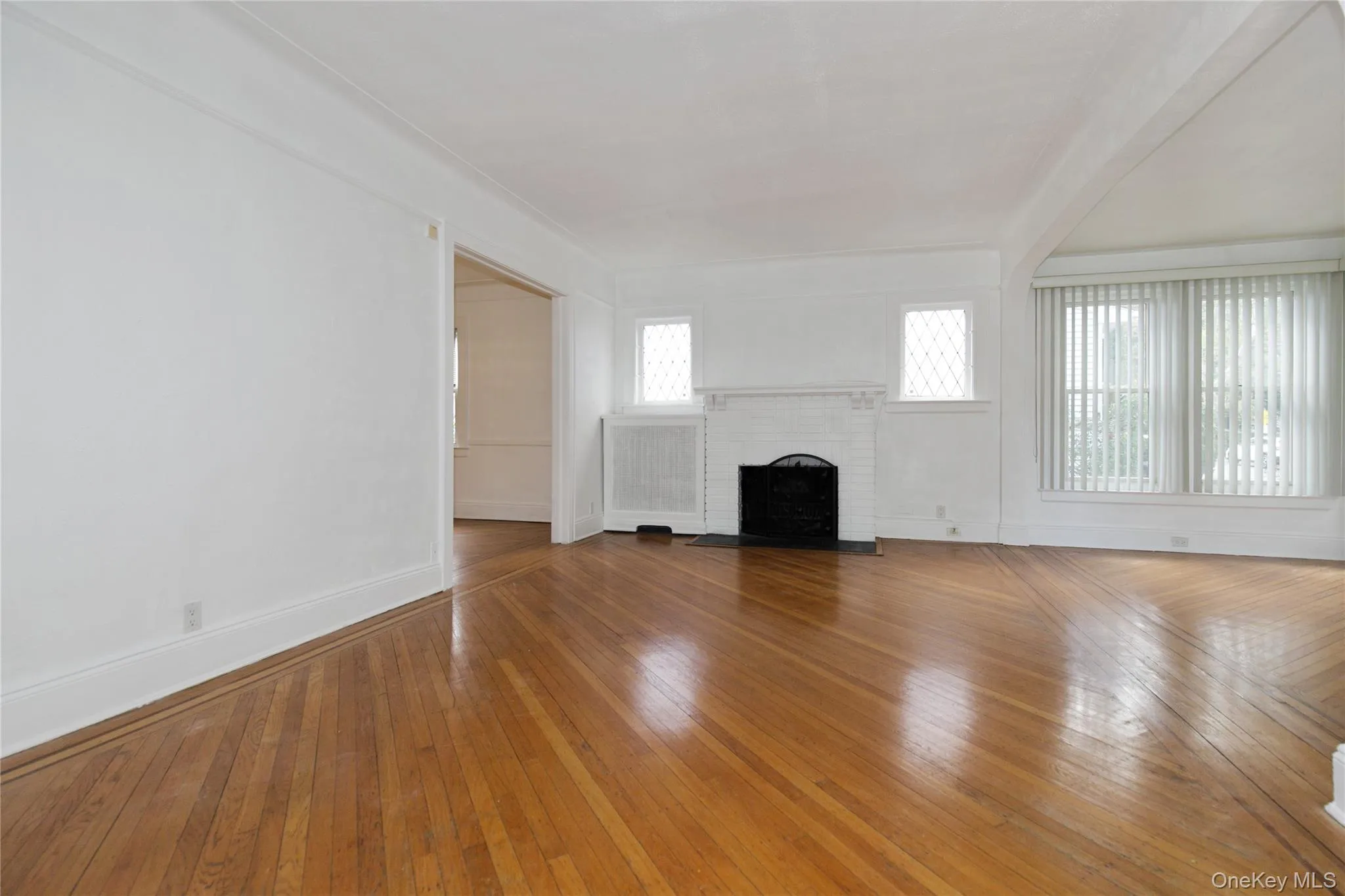 4623 Arcadia Lane, North Hempstead, NY, 3 Bedrooms Bedrooms, 8 Rooms Rooms,1 BathroomBathrooms,Residential Lease,Idx,Arcadia,0,940823 4623 Arcadia Lane, North Hempstead, NY, 3 Bedrooms Bedrooms, 8 Rooms Rooms,1 BathroomBathrooms,Residential Lease,Idx,Arcadia,0,940823