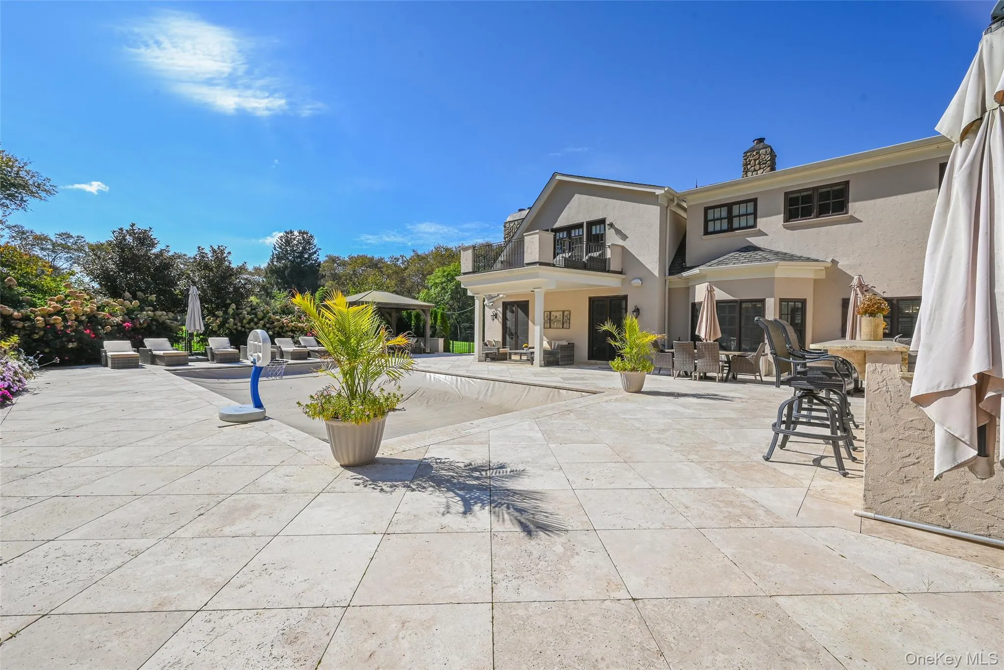 15 High Ridge Lane, Oyster Bay, NY, 6 Bedrooms Bedrooms, 18 Rooms Rooms,6 BathroomsBathrooms,Residential,For Rent,High Ridge,0,940830 15 High Ridge Lane, Oyster Bay, NY, 6 Bedrooms Bedrooms, 18 Rooms Rooms,6 BathroomsBathrooms,Residential,For Rent,High Ridge,0,940830
