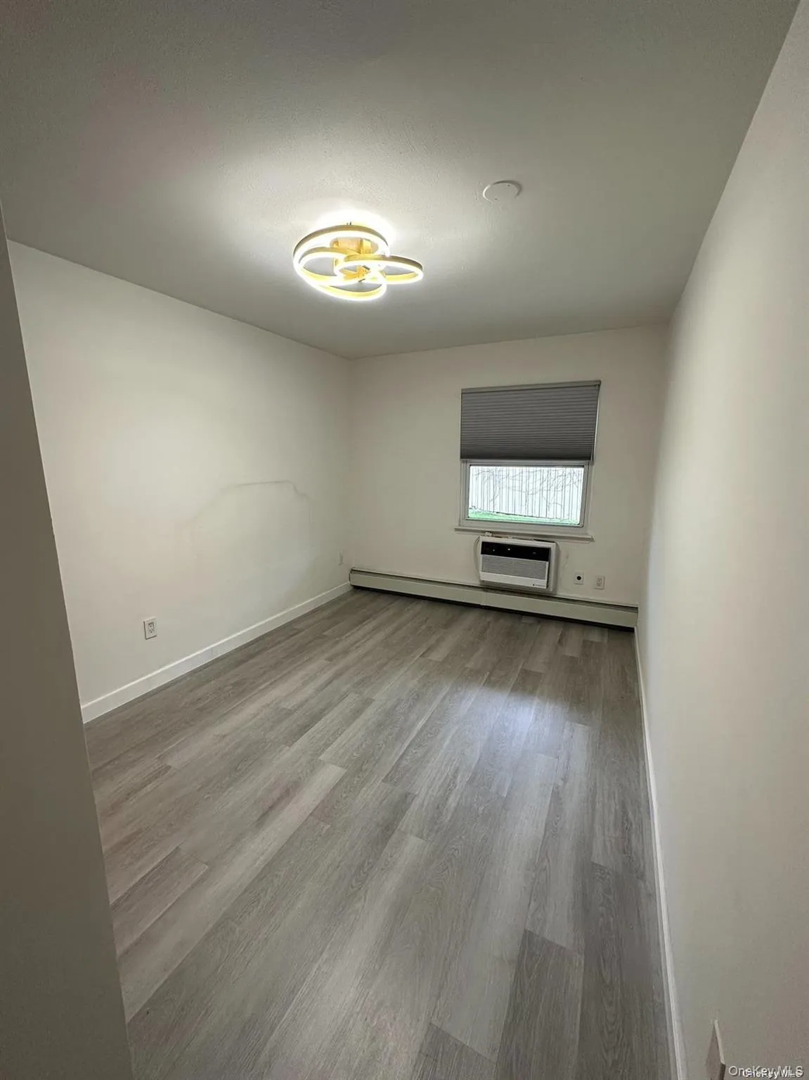 13-36 Robin Lane, New York, NY, 1 Bedroom Bedrooms, 4 Rooms Rooms,1 BathroomBathrooms,Residential Lease,Idx,Robin Lane,0,940872 13-36 Robin Lane, New York, NY, 1 Bedroom Bedrooms, 4 Rooms Rooms,1 BathroomBathrooms,Residential Lease,Idx,Robin Lane,0,940872