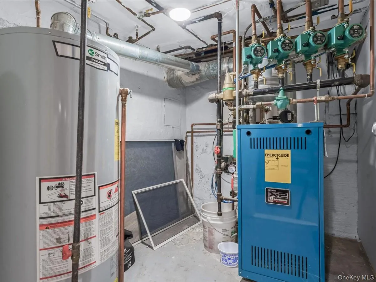 Utilities with gas water heater and a heating unit Utilities with gas water heater and a heating unit