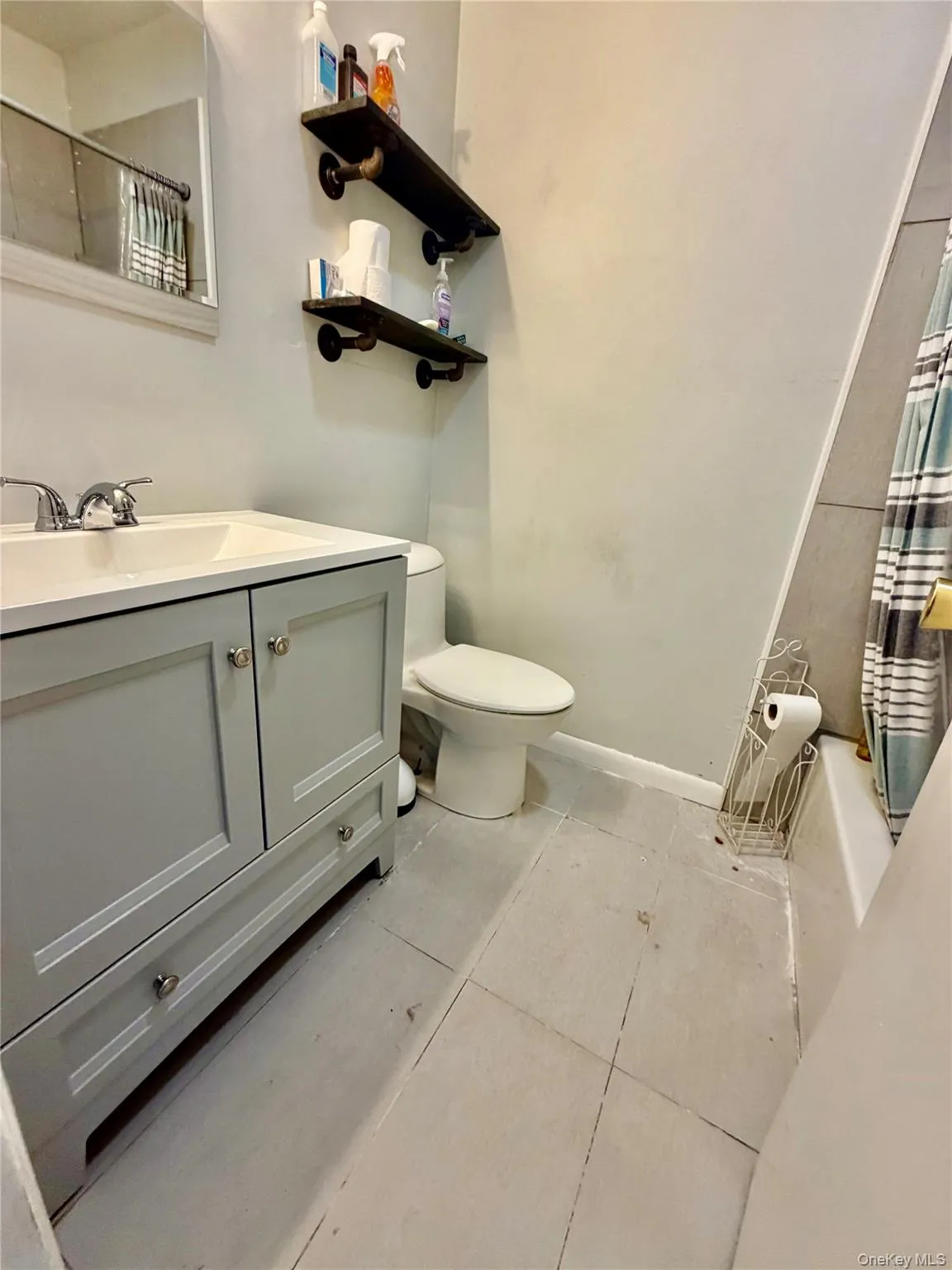 26 Cooper Road, Poughkeepsie (town), NY, 1 Bedroom Bedrooms, 4 Rooms Rooms,1 BathroomBathrooms,Residential,For Rent,Cooper,0,940904 26 Cooper Road, Poughkeepsie (town), NY, 1 Bedroom Bedrooms, 4 Rooms Rooms,1 BathroomBathrooms,Residential,For Rent,Cooper,0,940904