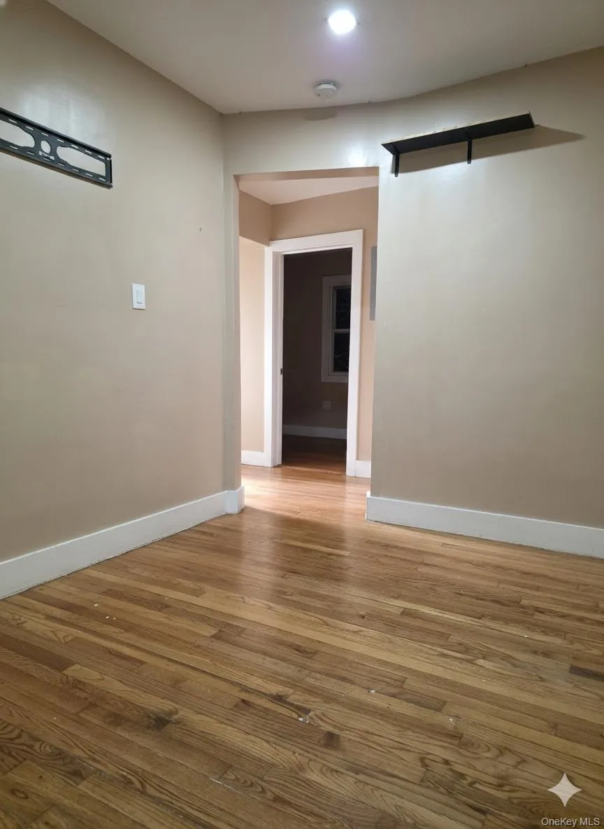 20202 109th Avenue, New York, NY, 3 Bedrooms Bedrooms, 5 Rooms Rooms,1 BathroomBathrooms,Residential Lease,Idx,109th,0,940990 20202 109th Avenue, New York, NY, 3 Bedrooms Bedrooms, 5 Rooms Rooms,1 BathroomBathrooms,Residential Lease,Idx,109th,0,940990