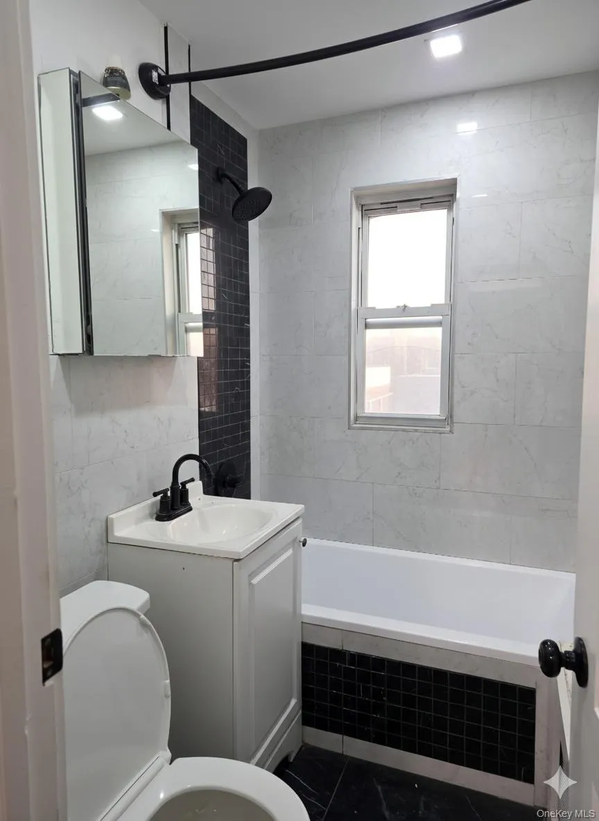 20202 109th Avenue, New York, NY, 3 Bedrooms Bedrooms, 5 Rooms Rooms,1 BathroomBathrooms,Residential Lease,Idx,109th,0,940990 20202 109th Avenue, New York, NY, 3 Bedrooms Bedrooms, 5 Rooms Rooms,1 BathroomBathrooms,Residential Lease,Idx,109th,0,940990