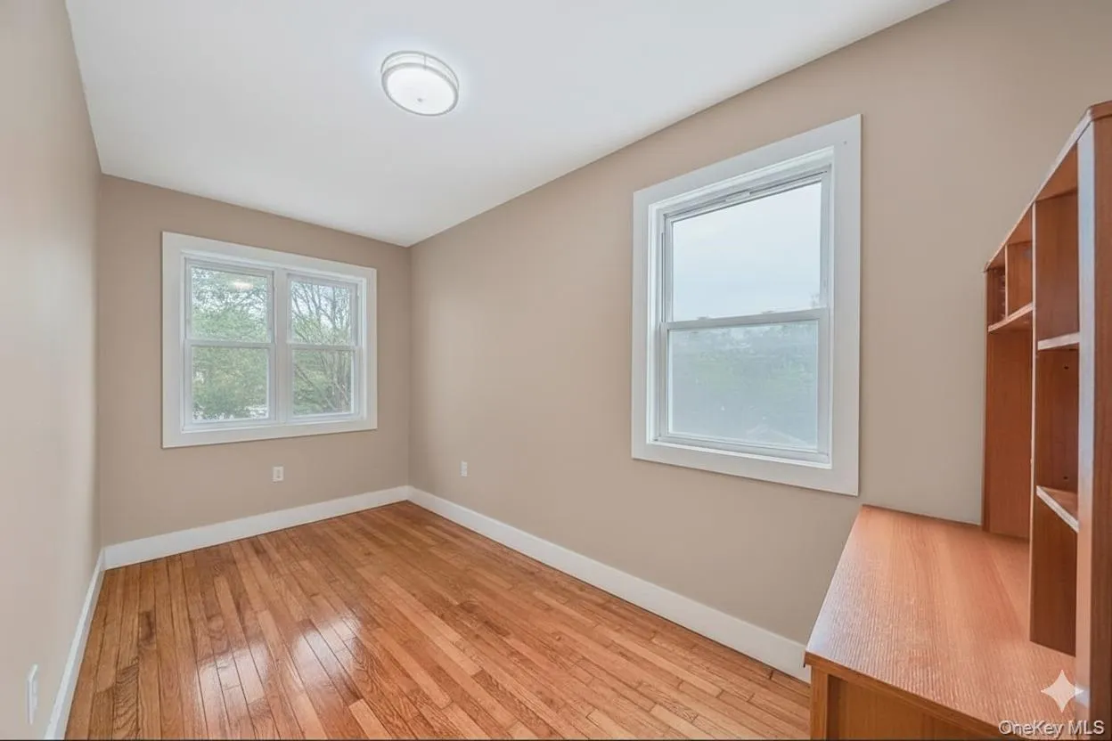 20202 109th Avenue, New York, NY, 3 Bedrooms Bedrooms, 5 Rooms Rooms,1 BathroomBathrooms,Residential Lease,Idx,109th,0,940990 20202 109th Avenue, New York, NY, 3 Bedrooms Bedrooms, 5 Rooms Rooms,1 BathroomBathrooms,Residential Lease,Idx,109th,0,940990