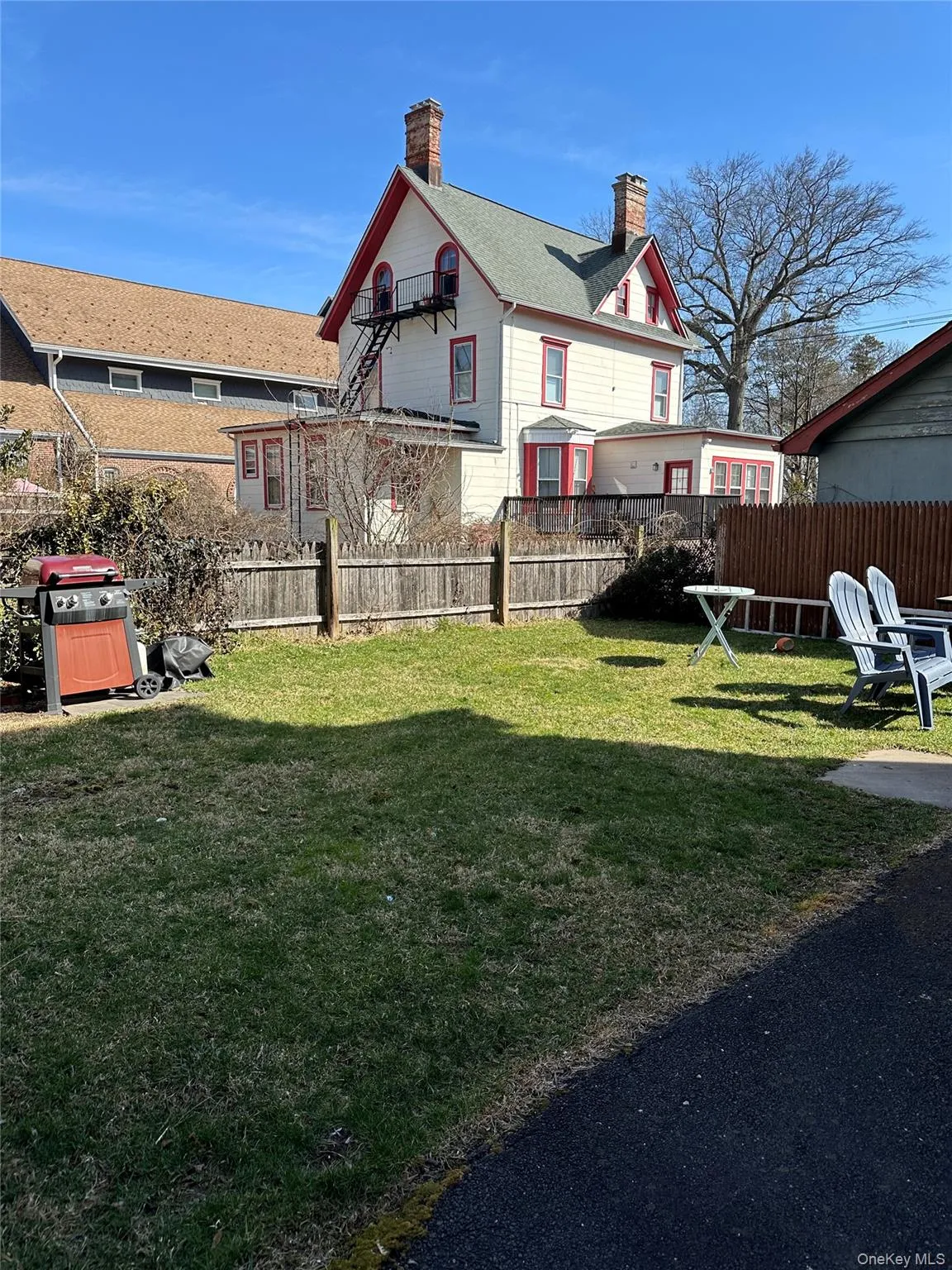 View of yard View of yard