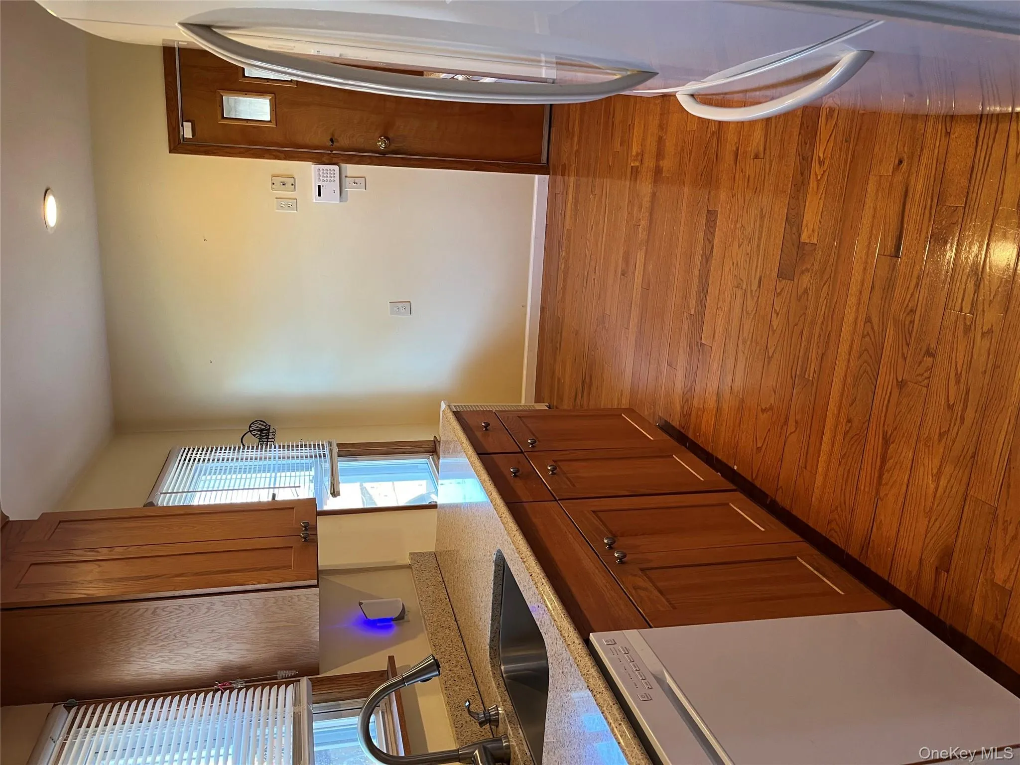 7 Floyd Place, Oyster Bay, NY, 3 Bedrooms Bedrooms, 7 Rooms Rooms,2 BathroomsBathrooms,Residential Lease,Idx,Floyd,0,940999 7 Floyd Place, Oyster Bay, NY, 3 Bedrooms Bedrooms, 7 Rooms Rooms,2 BathroomsBathrooms,Residential Lease,Idx,Floyd,0,940999