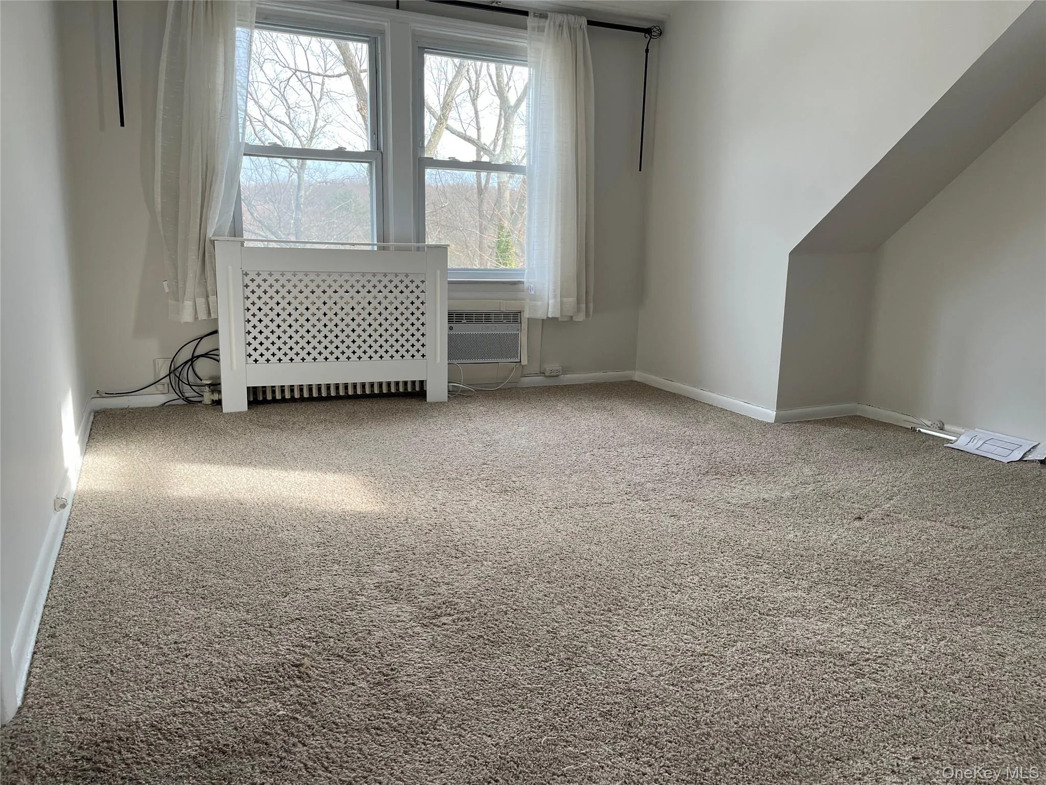 Second floor bedroom Second floor bedroom