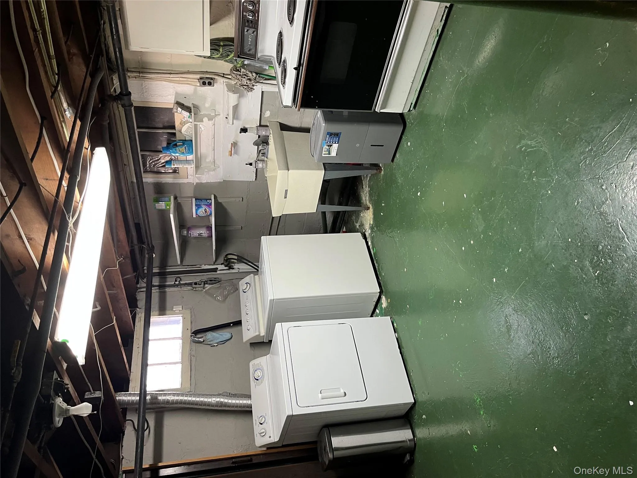 7 Floyd Place, Oyster Bay, NY, 3 Bedrooms Bedrooms, 7 Rooms Rooms,2 BathroomsBathrooms,Residential Lease,Idx,Floyd,0,940999 7 Floyd Place, Oyster Bay, NY, 3 Bedrooms Bedrooms, 7 Rooms Rooms,2 BathroomsBathrooms,Residential Lease,Idx,Floyd,0,940999