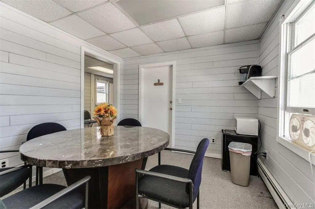 Common area for meetings Common area for meetings