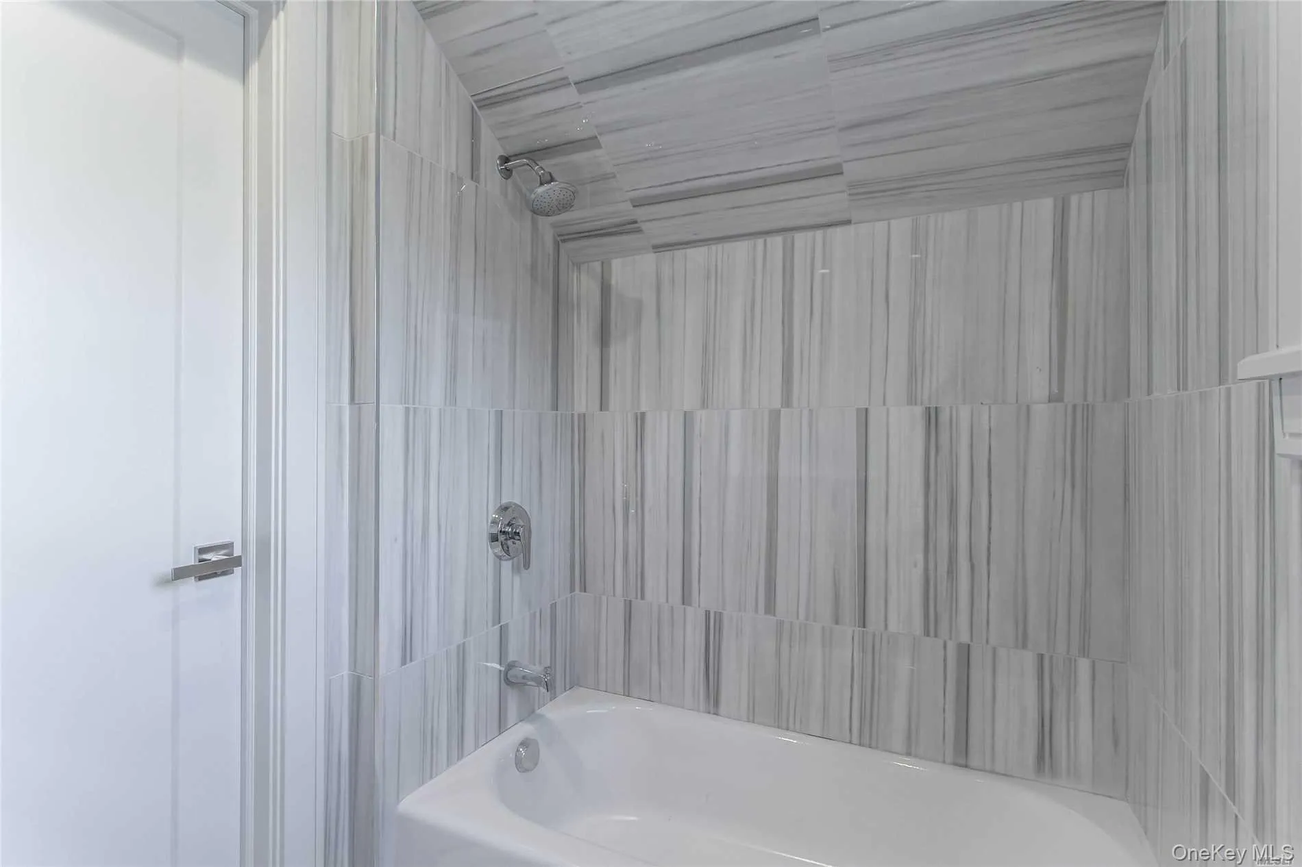 2nd Floor Bathtub 2nd Floor Bathtub