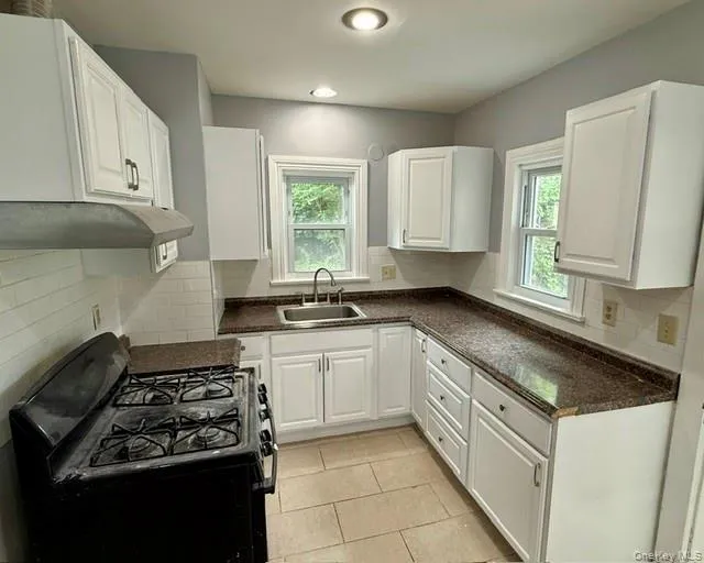 13 Forest Avenue, Middletown, NY, 3 Bedrooms Bedrooms, 10 Rooms Rooms,2 BathroomsBathrooms,Residential,For Rent,Forest,0,941047 13 Forest Avenue, Middletown, NY, 3 Bedrooms Bedrooms, 10 Rooms Rooms,2 BathroomsBathrooms,Residential,For Rent,Forest,0,941047