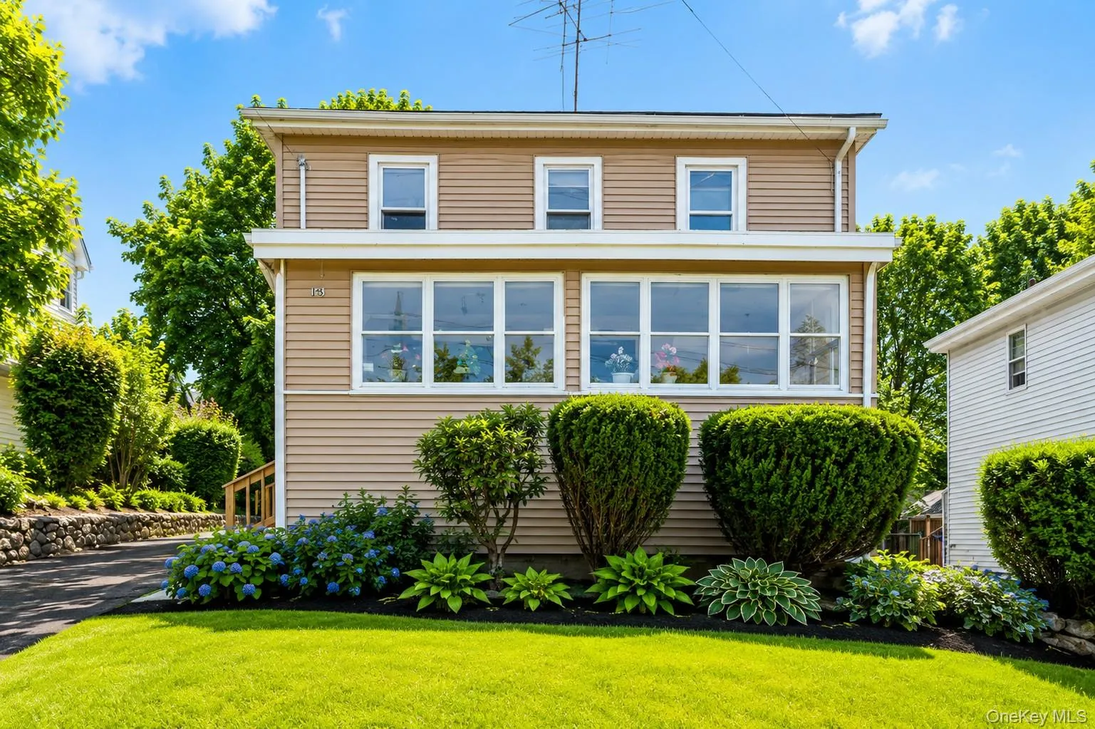 13 Forest Avenue, Middletown, NY, 3 Bedrooms Bedrooms, 10 Rooms Rooms,2 BathroomsBathrooms,Residential,For Rent,Forest,0,941047 13 Forest Avenue, Middletown, NY, 3 Bedrooms Bedrooms, 10 Rooms Rooms,2 BathroomsBathrooms,Residential,For Rent,Forest,0,941047