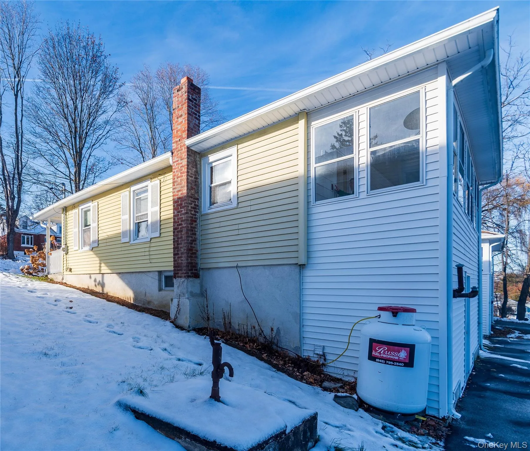 35 Hudson Terrace, Marlboro, NY, 2 Bedrooms Bedrooms, 6 Rooms Rooms,1 BathroomBathrooms,Residential Lease,Idx,Hudson,0,941071 35 Hudson Terrace, Marlboro, NY, 2 Bedrooms Bedrooms, 6 Rooms Rooms,1 BathroomBathrooms,Residential Lease,Idx,Hudson,0,941071