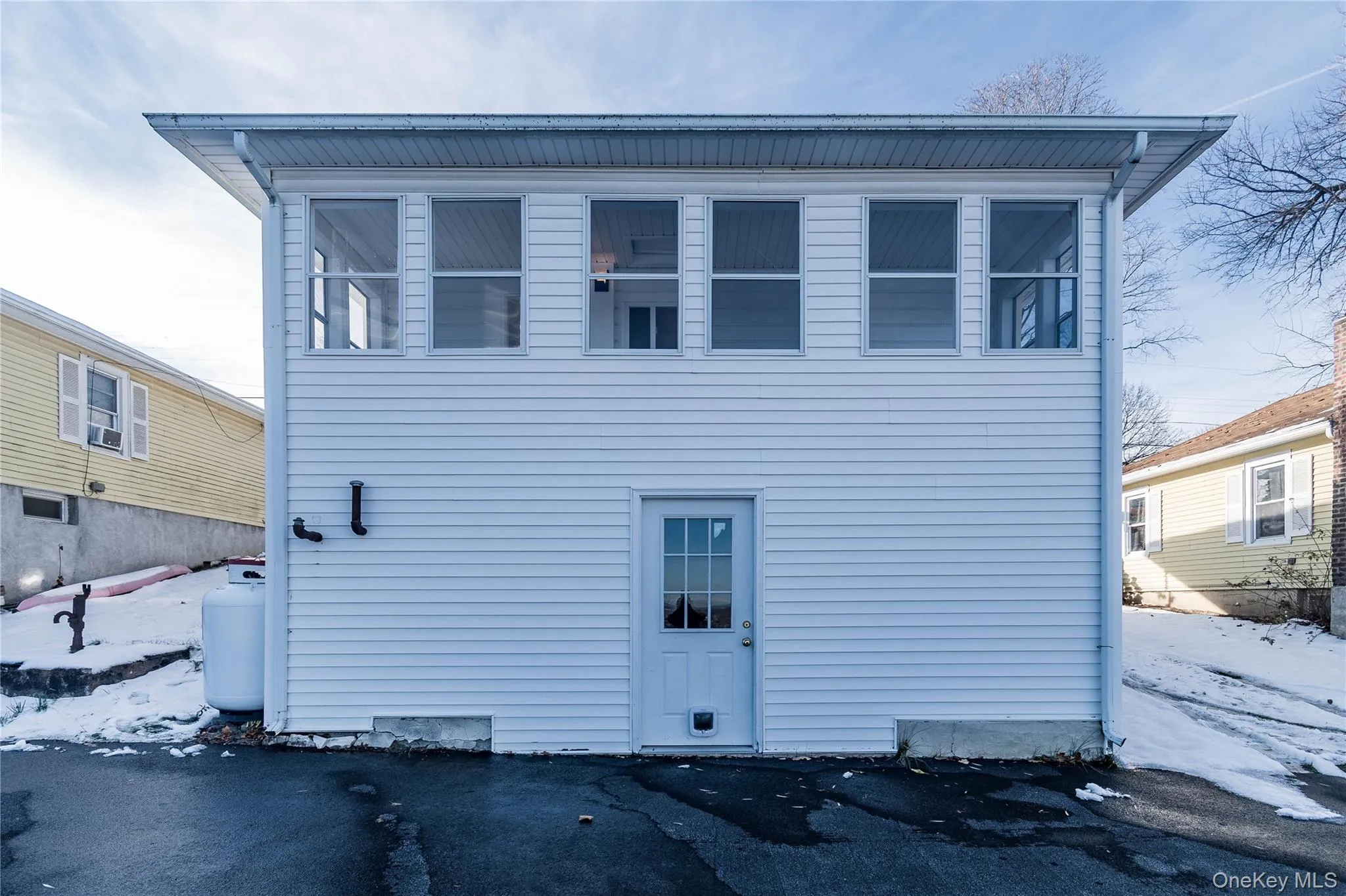 35 Hudson Terrace, Marlboro, NY, 2 Bedrooms Bedrooms, 6 Rooms Rooms,1 BathroomBathrooms,Residential Lease,Idx,Hudson,0,941071 35 Hudson Terrace, Marlboro, NY, 2 Bedrooms Bedrooms, 6 Rooms Rooms,1 BathroomBathrooms,Residential Lease,Idx,Hudson,0,941071
