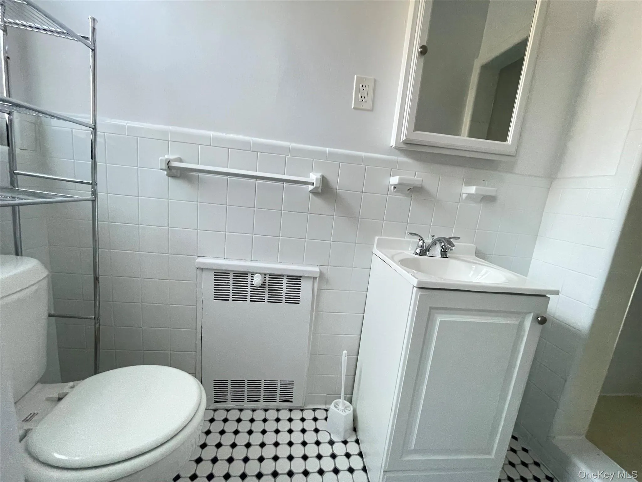 Bathroom 2 Bathroom 2