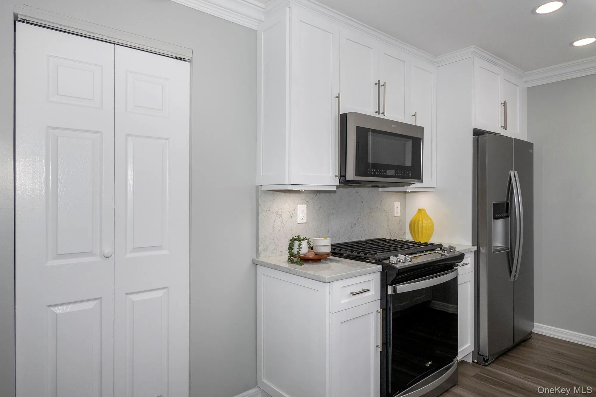 1703 Saddle Rock Road, Islip, NY, 1 Bedroom Bedrooms, 4 Rooms Rooms,1 BathroomBathrooms,Residential Lease,Idx,Saddle Rock,0,941139 1703 Saddle Rock Road, Islip, NY, 1 Bedroom Bedrooms, 4 Rooms Rooms,1 BathroomBathrooms,Residential Lease,Idx,Saddle Rock,0,941139