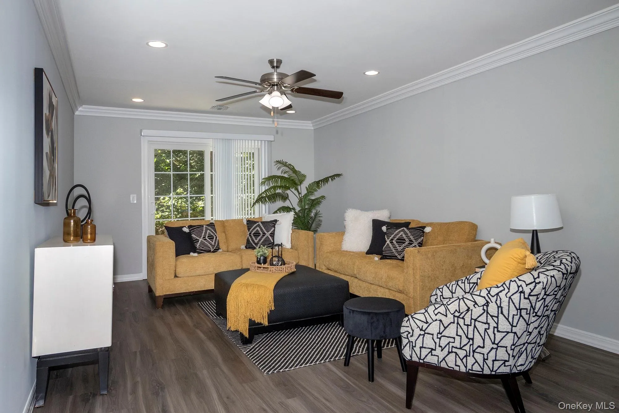 1703 Saddle Rock Road, Islip, NY, 1 Bedroom Bedrooms, 4 Rooms Rooms,1 BathroomBathrooms,Residential Lease,Idx,Saddle Rock,0,941139 1703 Saddle Rock Road, Islip, NY, 1 Bedroom Bedrooms, 4 Rooms Rooms,1 BathroomBathrooms,Residential Lease,Idx,Saddle Rock,0,941139