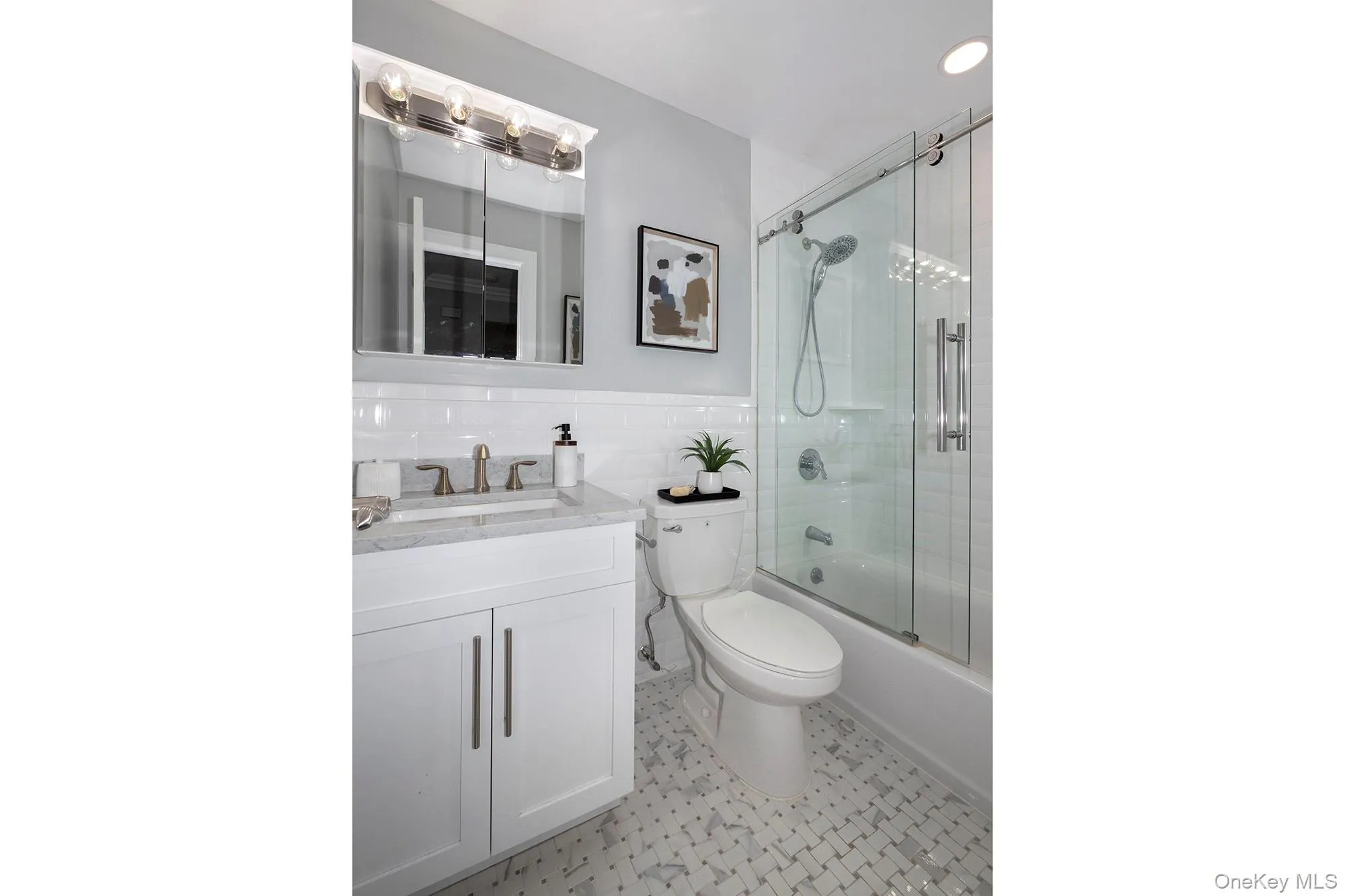 1703 Saddle Rock Road, Islip, NY, 1 Bedroom Bedrooms, 4 Rooms Rooms,1 BathroomBathrooms,Residential Lease,Idx,Saddle Rock,0,941139 1703 Saddle Rock Road, Islip, NY, 1 Bedroom Bedrooms, 4 Rooms Rooms,1 BathroomBathrooms,Residential Lease,Idx,Saddle Rock,0,941139