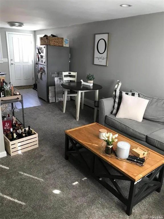 Living room, carpet flooring, ample windows with great lighting! Living room, carpet flooring, ample windows with great lighting!