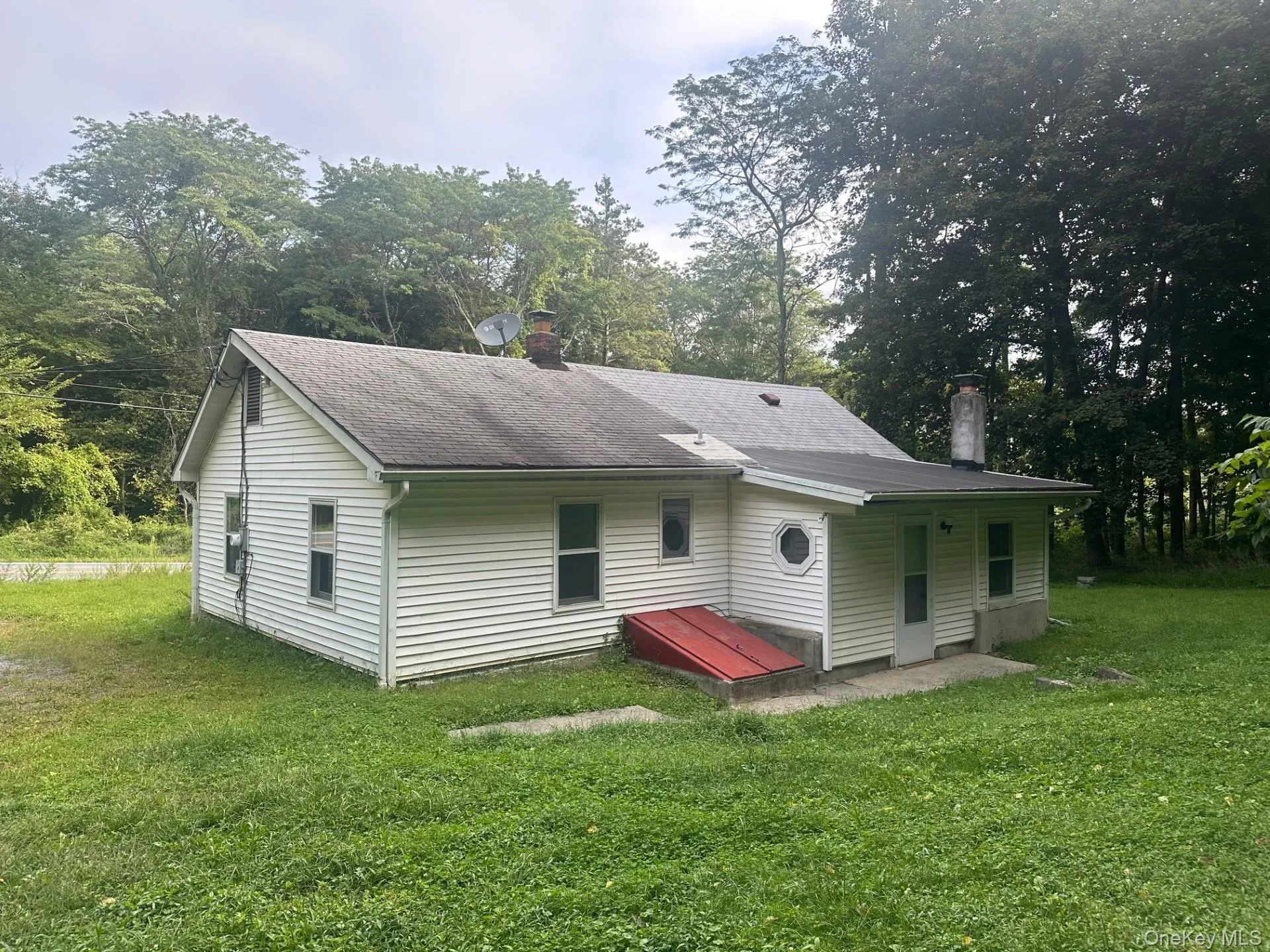 706 Beekman Road, Beekman, NY, 2 Bedrooms Bedrooms, 5 Rooms Rooms,1 BathroomBathrooms,Residential Lease,Idx,Beekman,0,941186 706 Beekman Road, Beekman, NY, 2 Bedrooms Bedrooms, 5 Rooms Rooms,1 BathroomBathrooms,Residential Lease,Idx,Beekman,0,941186
