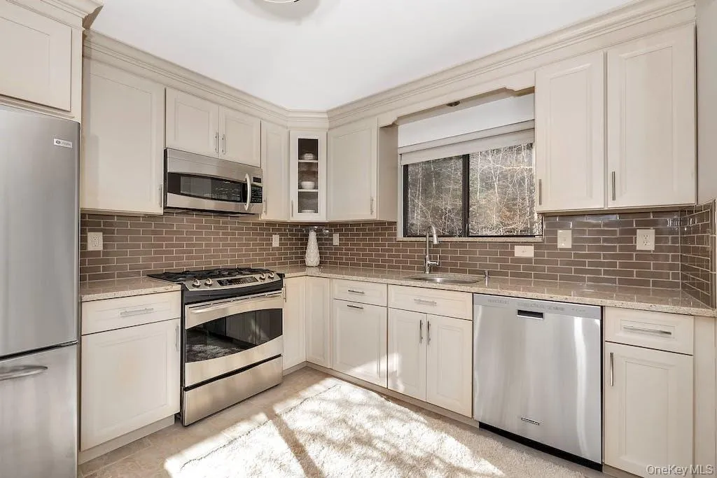 103 Rambling Brook Road, New Castle, NY, 2 Bedrooms Bedrooms, 6 Rooms Rooms,2 BathroomsBathrooms,Residential Lease,Idx,Rambling Brook,0,941202 103 Rambling Brook Road, New Castle, NY, 2 Bedrooms Bedrooms, 6 Rooms Rooms,2 BathroomsBathrooms,Residential Lease,Idx,Rambling Brook,0,941202