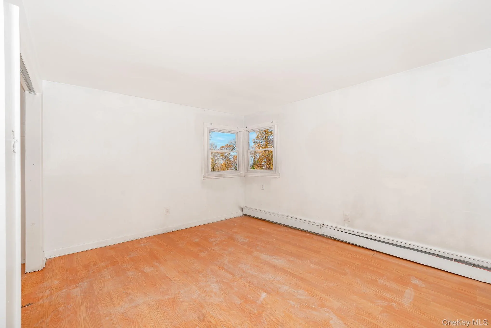 Upstairs Bedroom Upstairs Bedroom