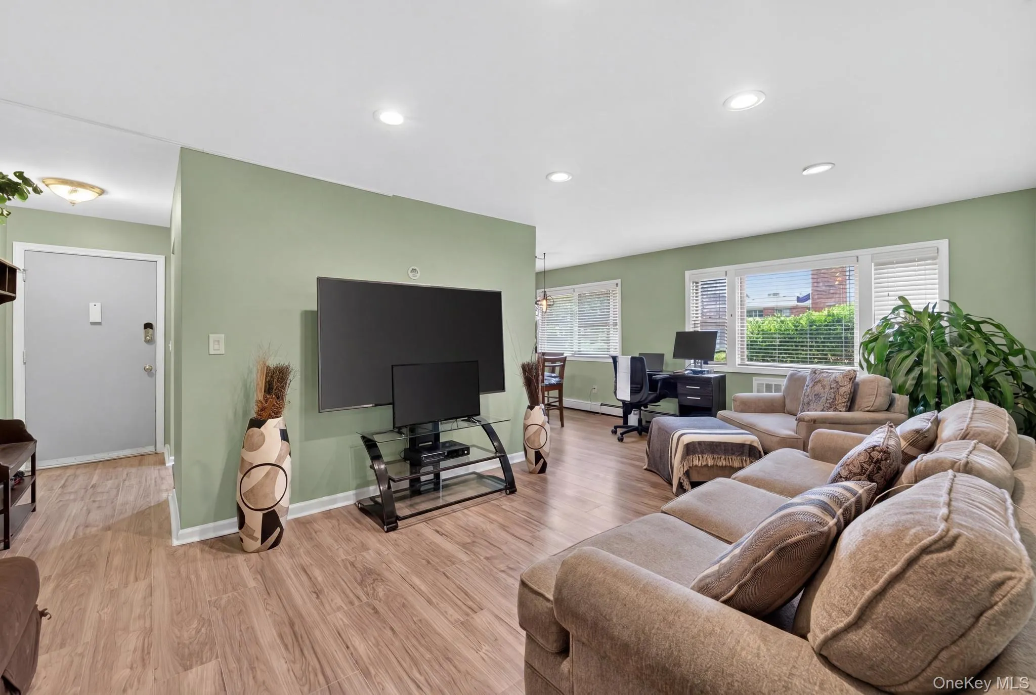 2453 Union Blvd, Islip, NY, 2 Bedrooms Bedrooms, 6 Rooms Rooms,1 BathroomBathrooms,Residential,For Rent,Union Blvd,0,941251 2453 Union Blvd, Islip, NY, 2 Bedrooms Bedrooms, 6 Rooms Rooms,1 BathroomBathrooms,Residential,For Rent,Union Blvd,0,941251