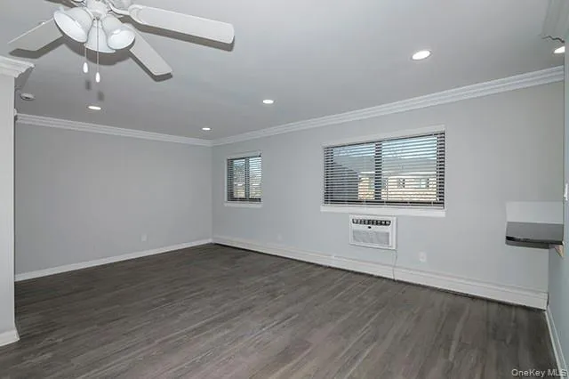 407 East Main Street, Islip, NY, 1 Bedroom Bedrooms, 4 Rooms Rooms,1 BathroomBathrooms,Residential Lease,Idx,East Main,0,941268 407 East Main Street, Islip, NY, 1 Bedroom Bedrooms, 4 Rooms Rooms,1 BathroomBathrooms,Residential Lease,Idx,East Main,0,941268