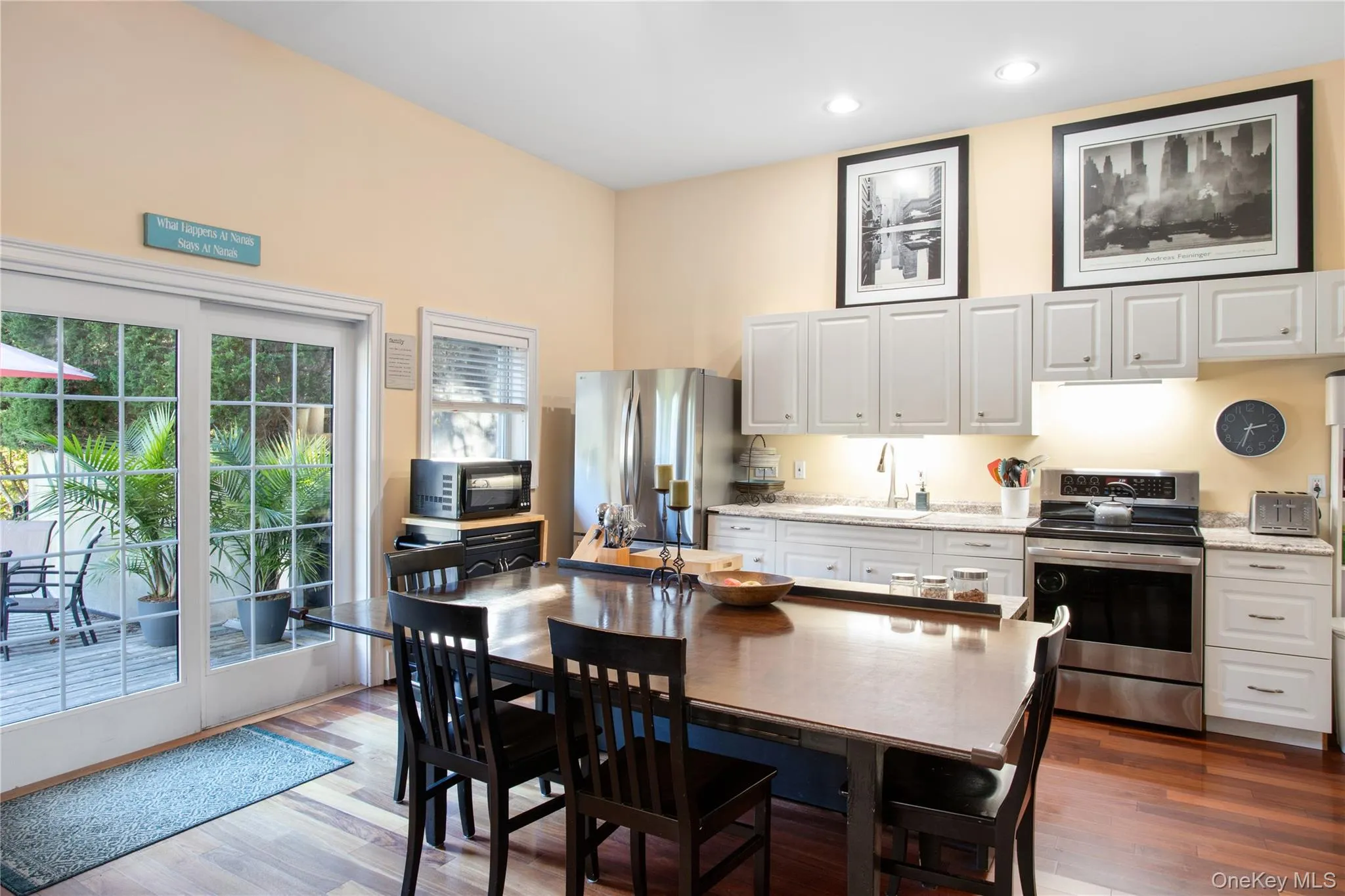 112 Upper 7 Ponds Road, Southampton, NY, 4 Bedrooms Bedrooms, 10 Rooms Rooms,3 BathroomsBathrooms,Residential,For Rent,Upper 7 Ponds,0,941317 112 Upper 7 Ponds Road, Southampton, NY, 4 Bedrooms Bedrooms, 10 Rooms Rooms,3 BathroomsBathrooms,Residential,For Rent,Upper 7 Ponds,0,941317