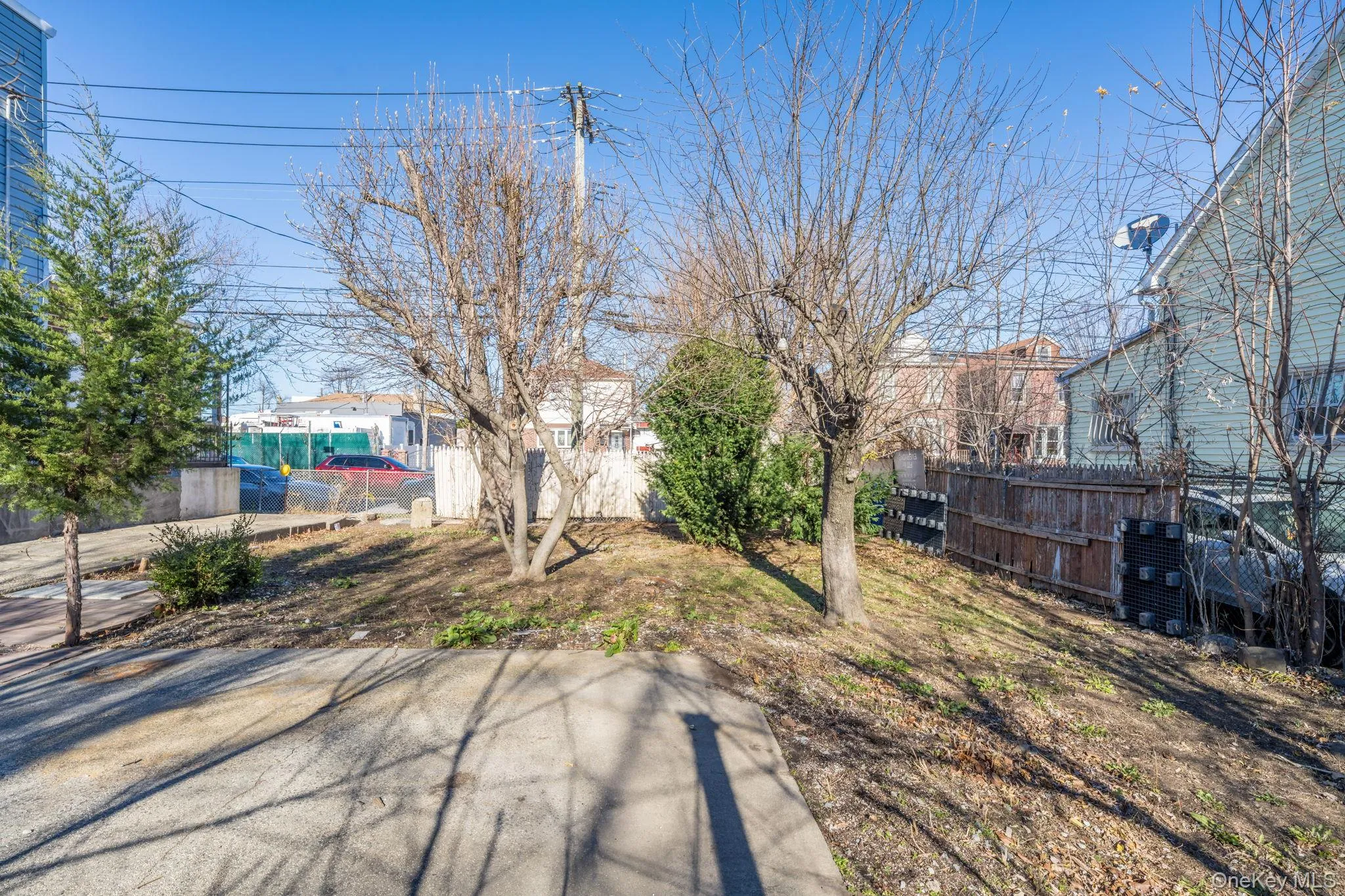 View of yard featuring a residential view View of yard featuring a residential view