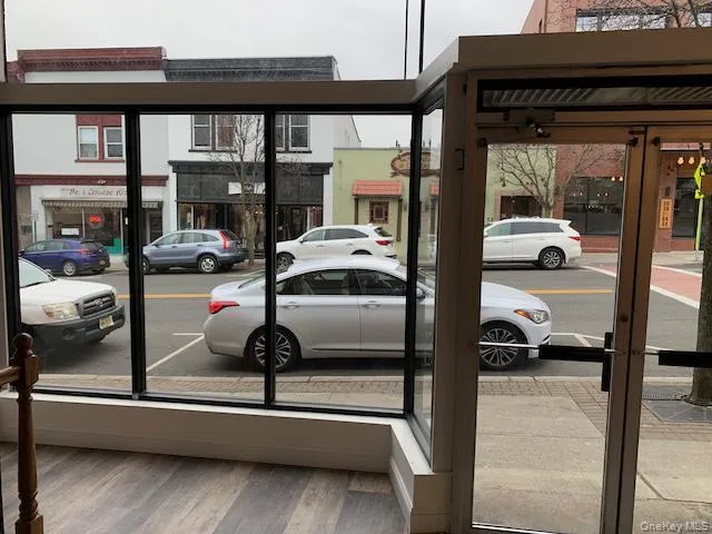 Front Entrance Front Entrance